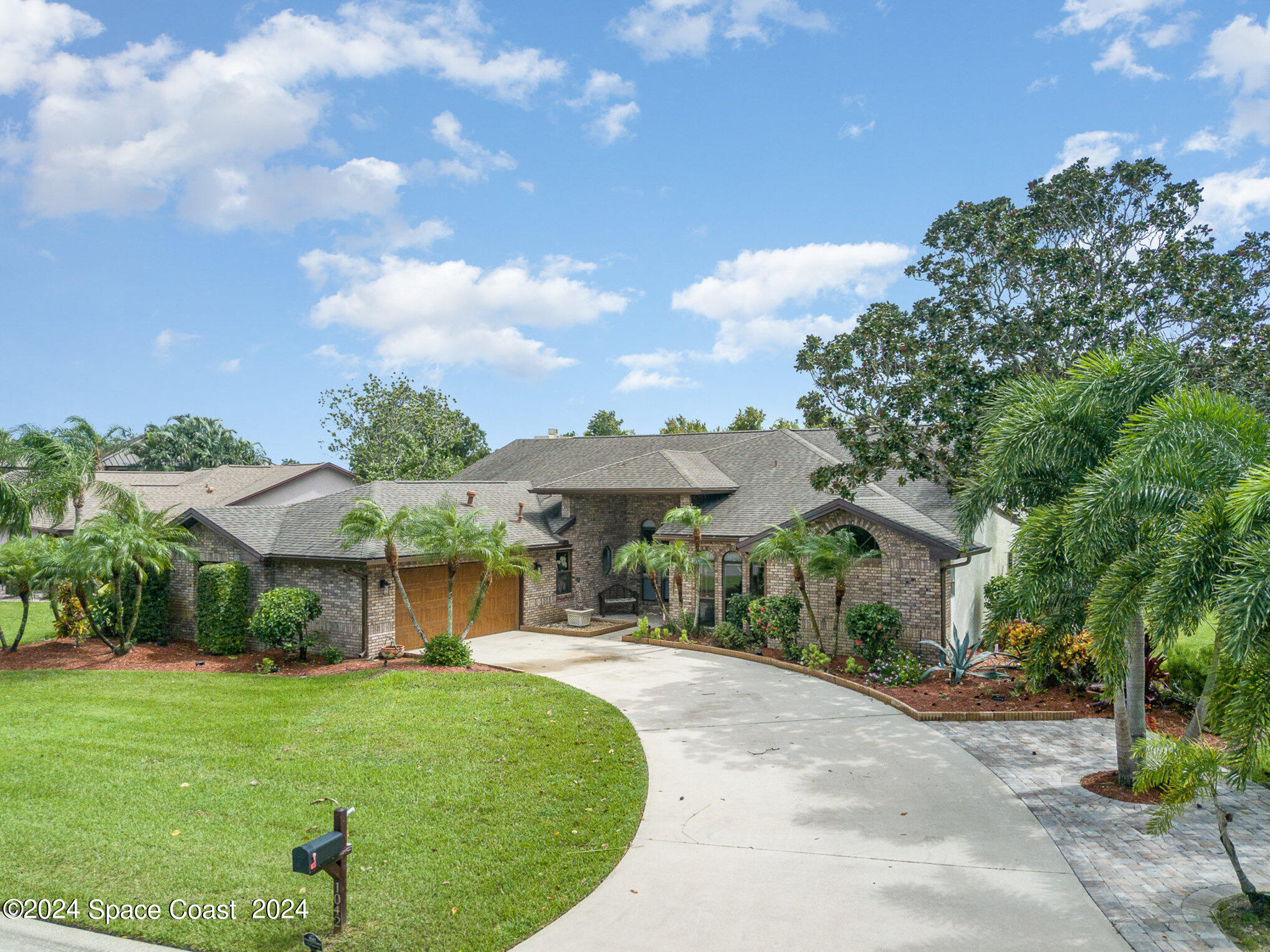 1042 Spanish Wells Drive