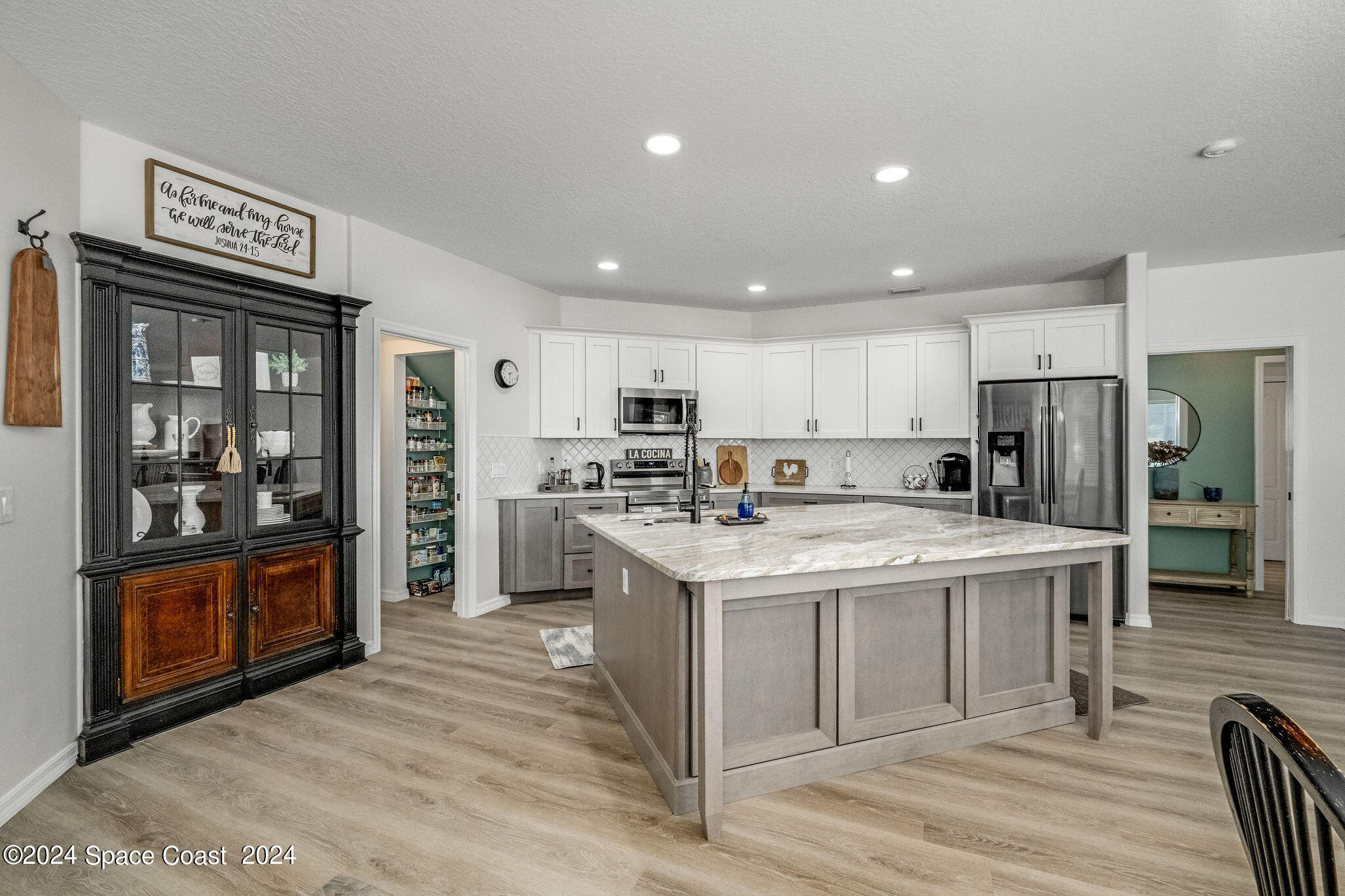 1948 Windbrook Drive