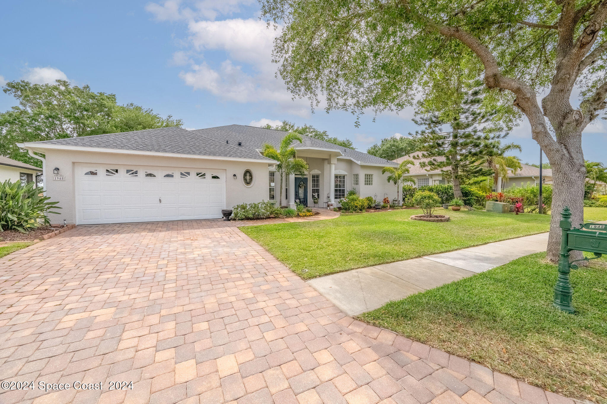 1948 Windbrook Drive