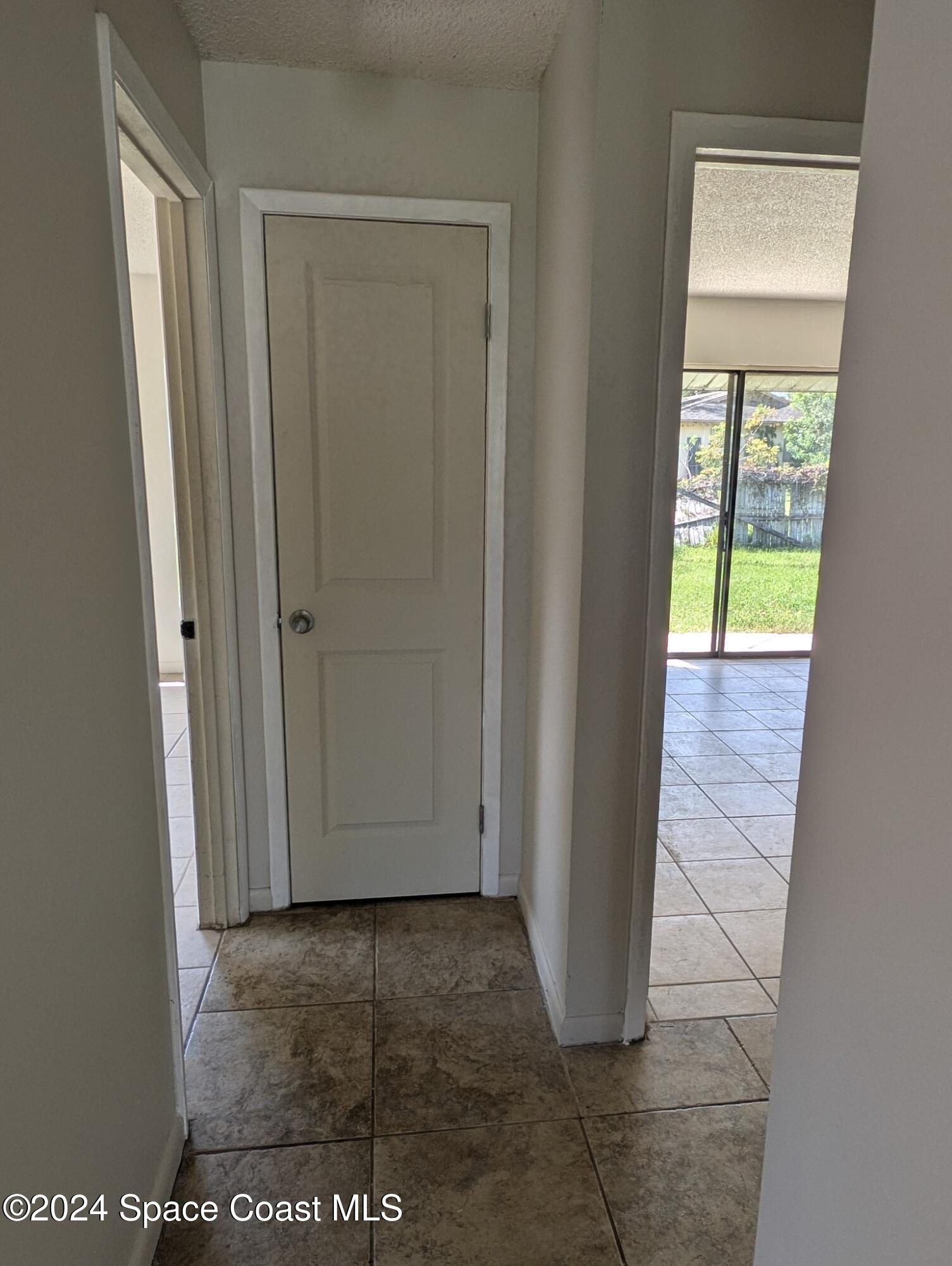 110 W Towne Place