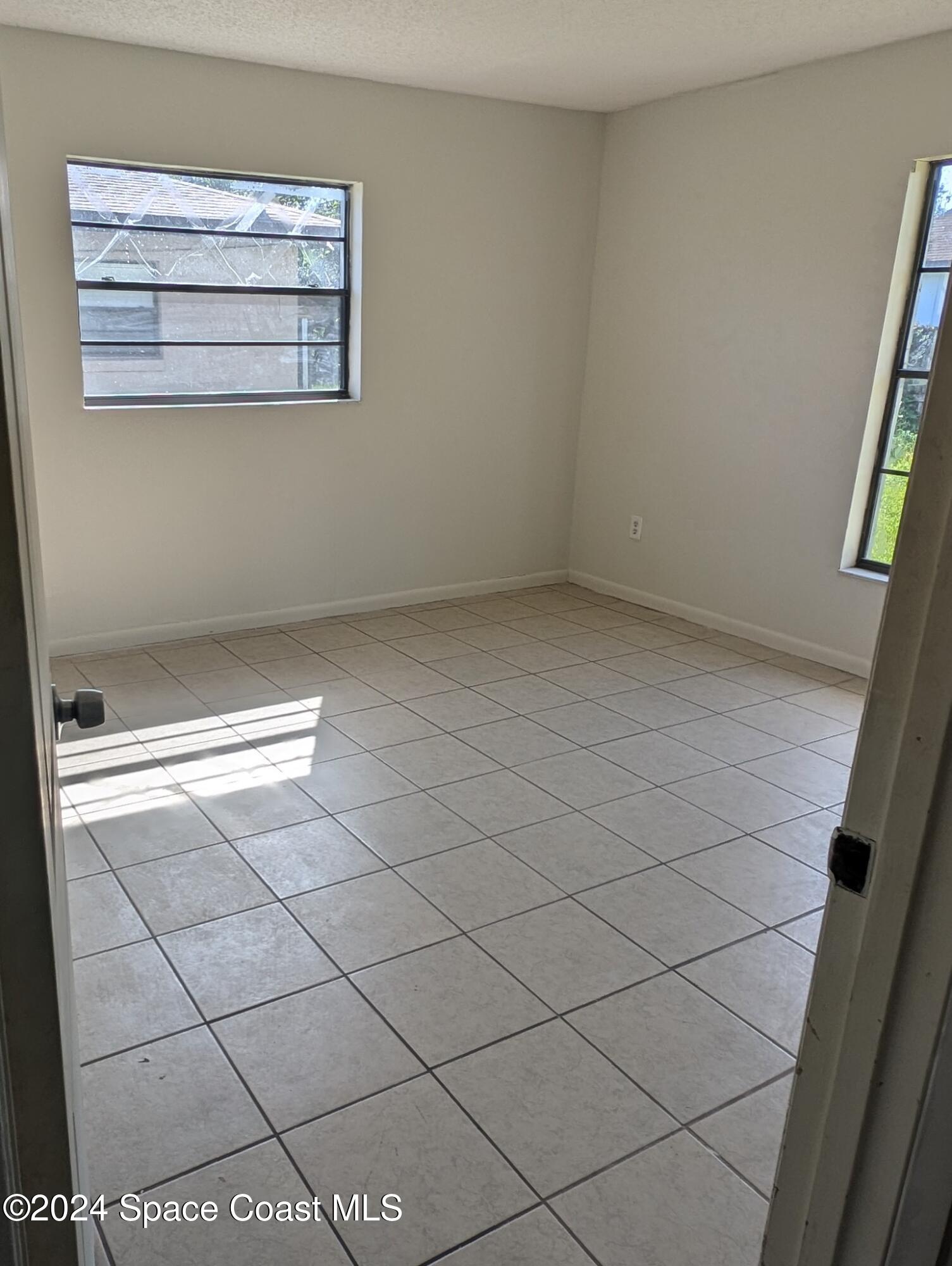 110 W Towne Place