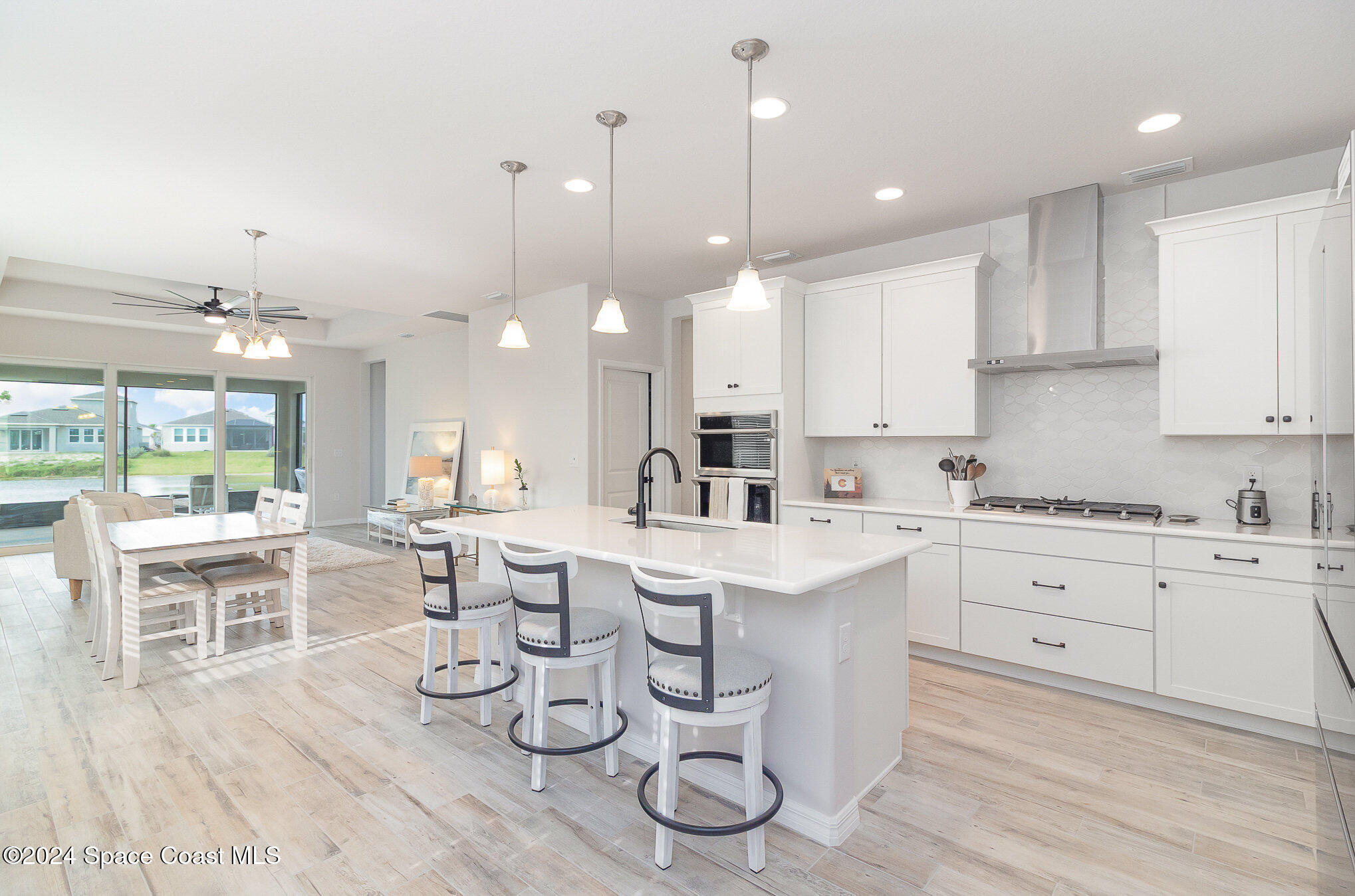 2406 Kamin Drive