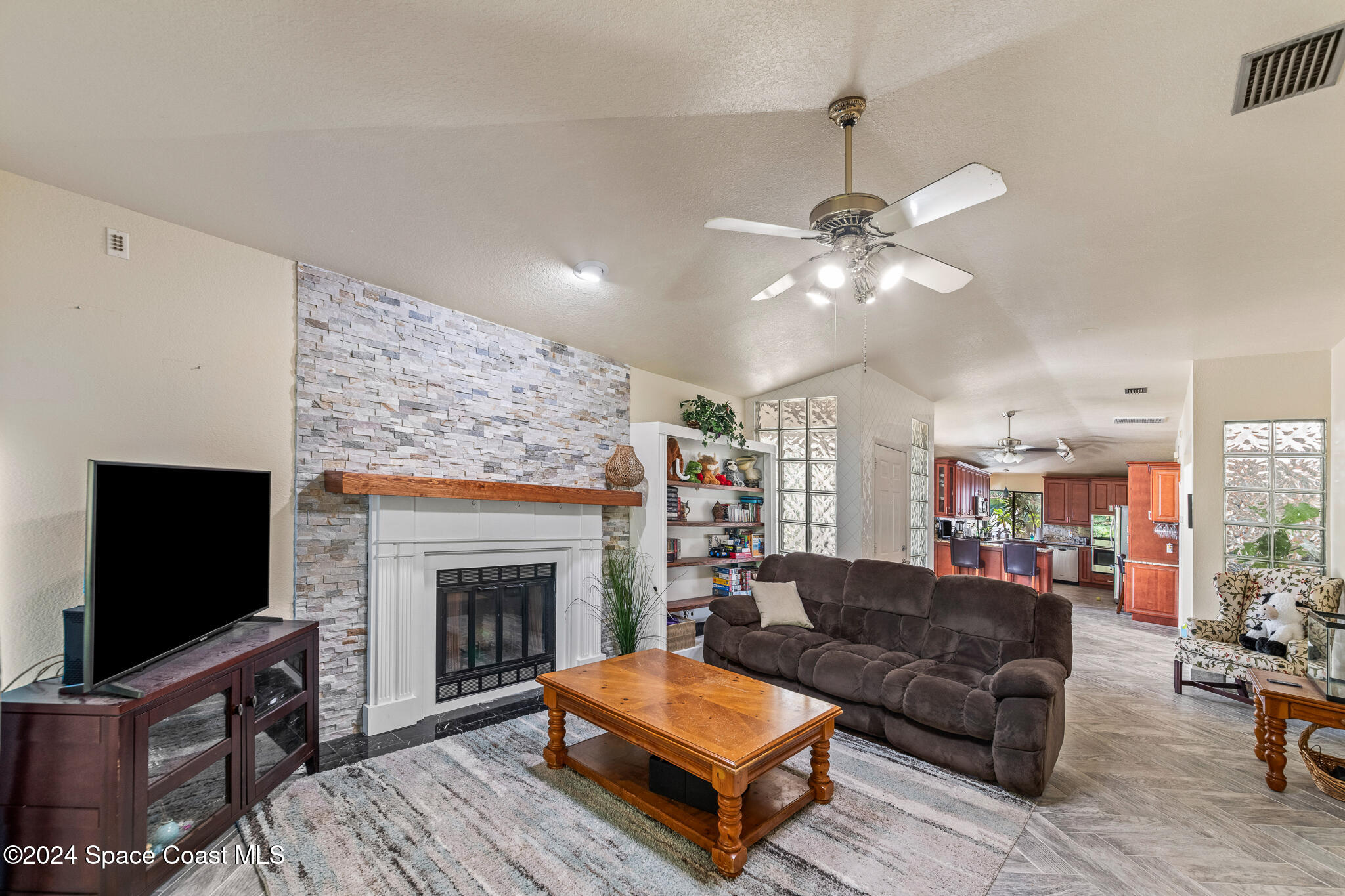 610 Parkside Place Place