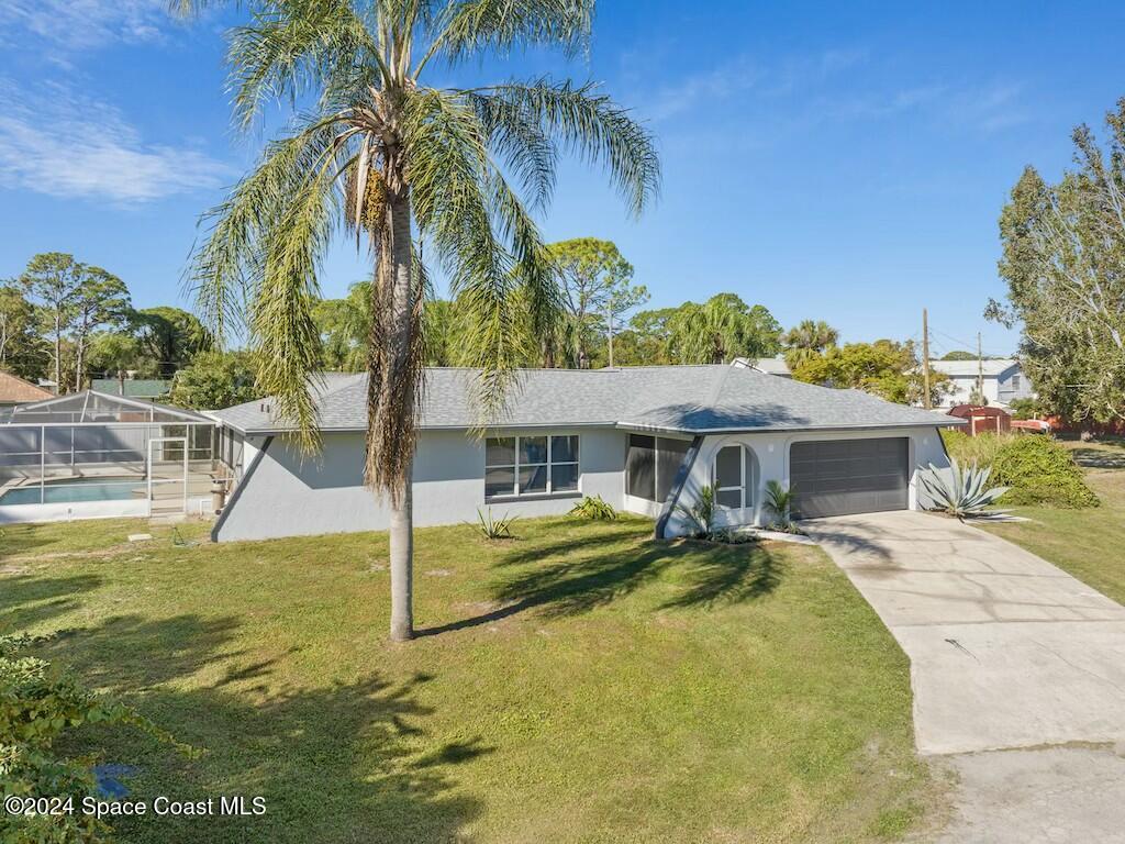 1210 Green Court SE