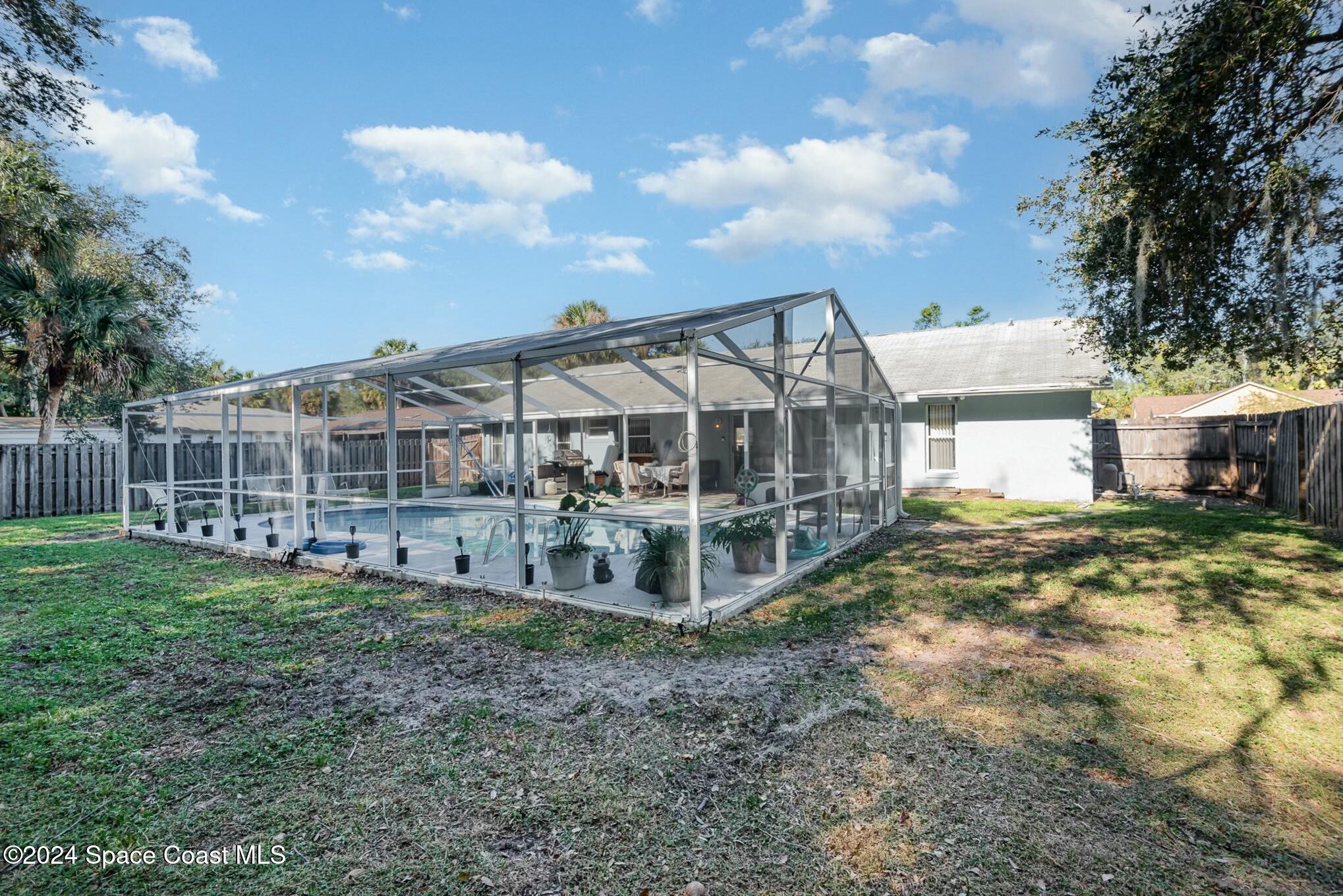 4871 Horton Street