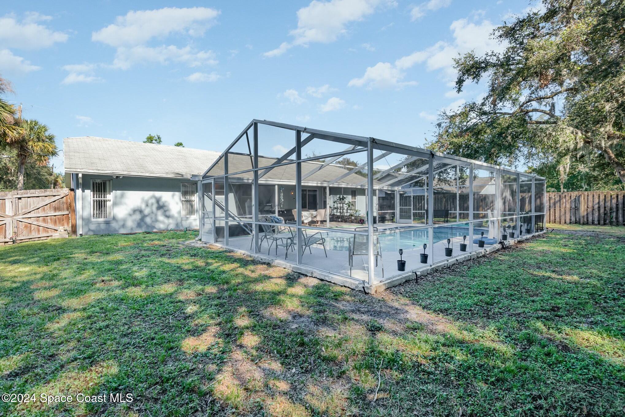 4871 Horton Street