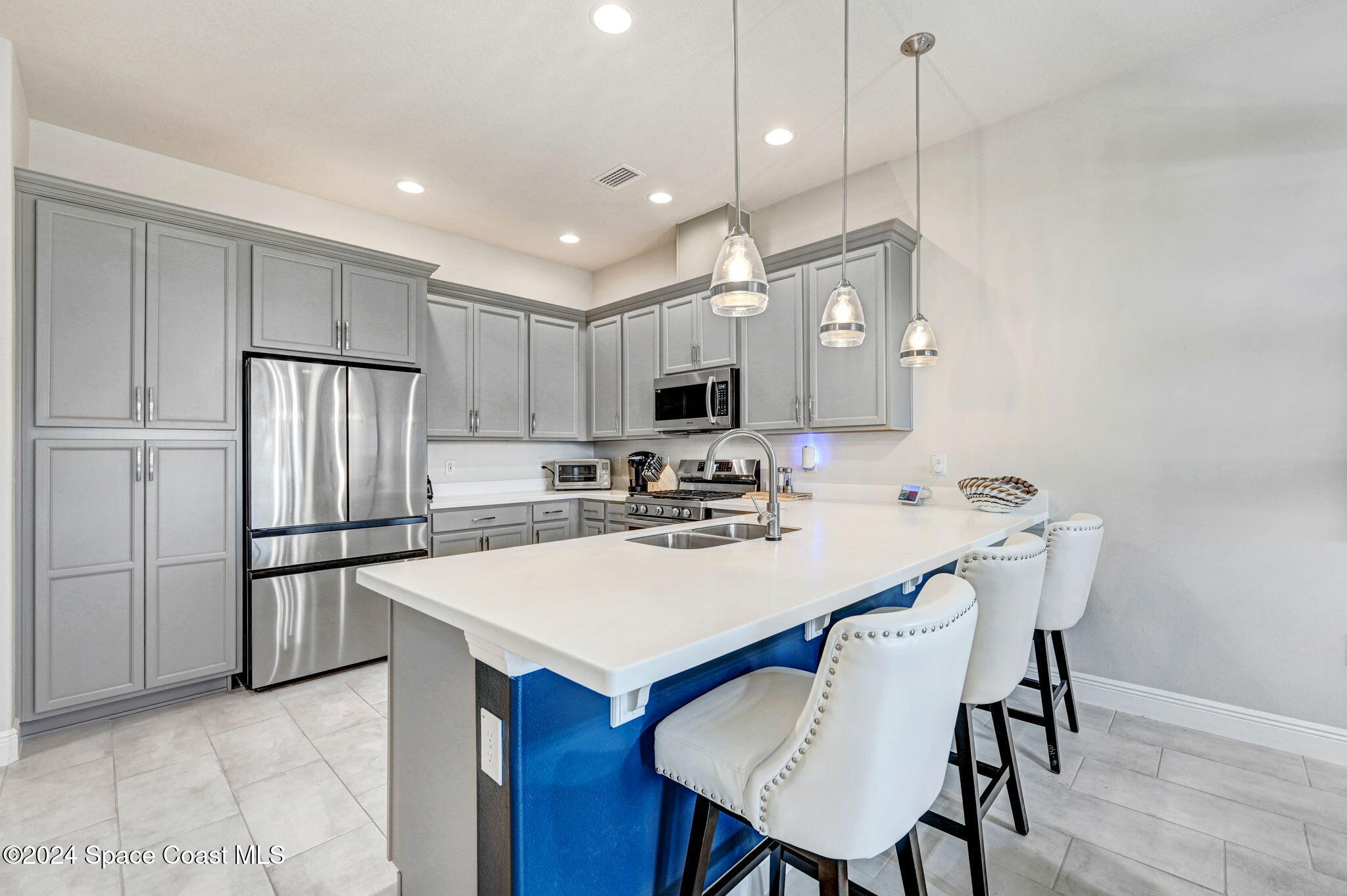 8123 Tethys Court