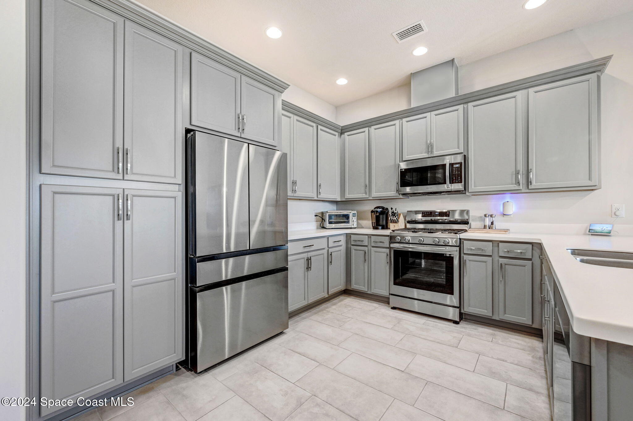 8123 Tethys Court