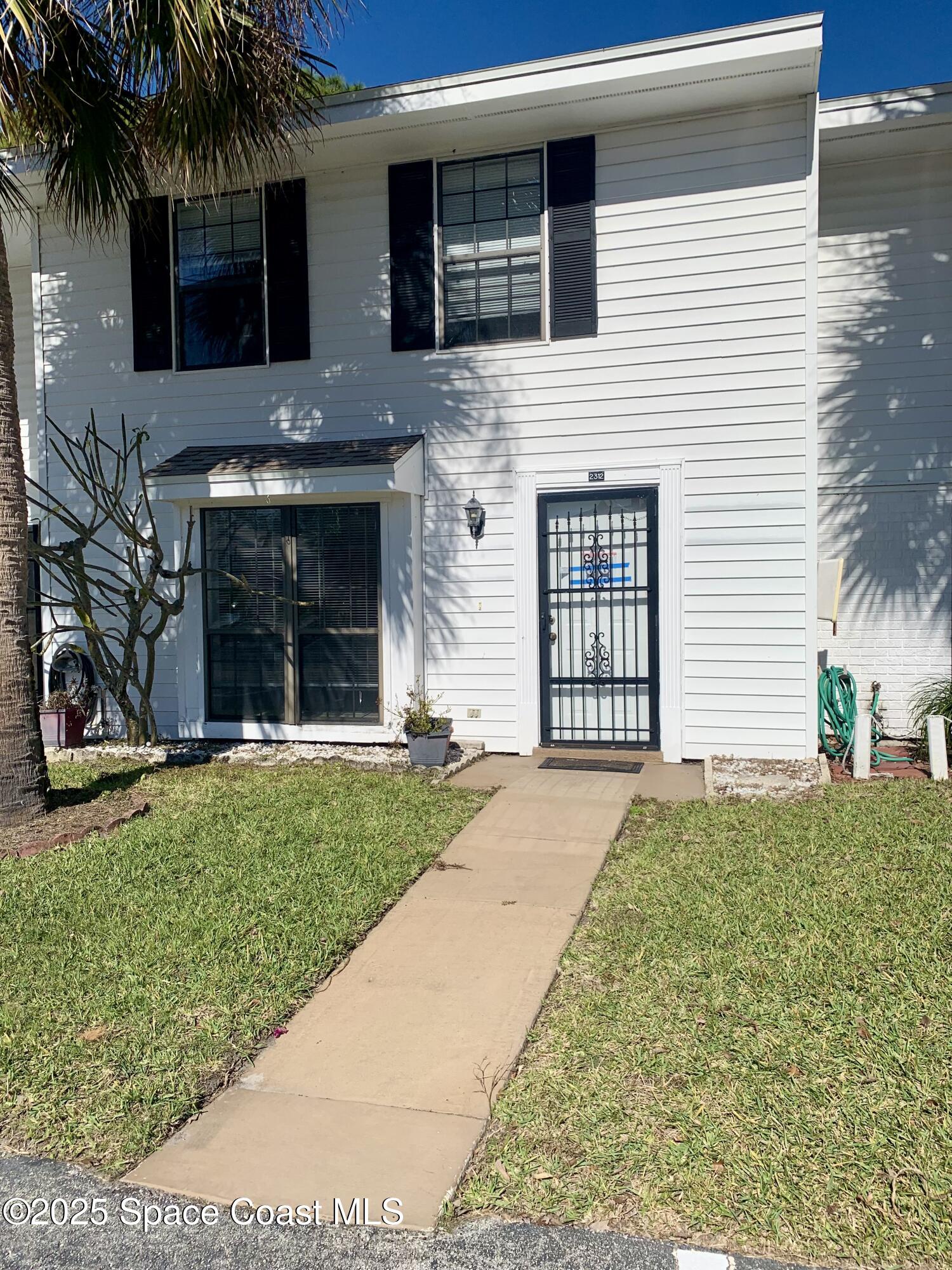 2312 Manor Drive NE