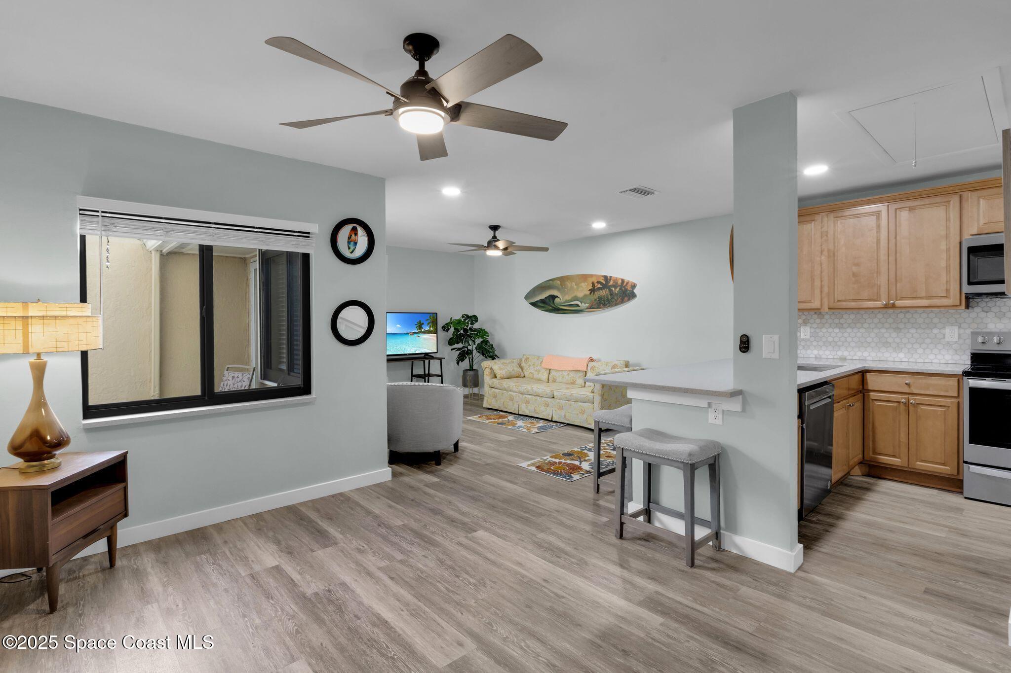 1460 Sheafe Avenue NE, 105