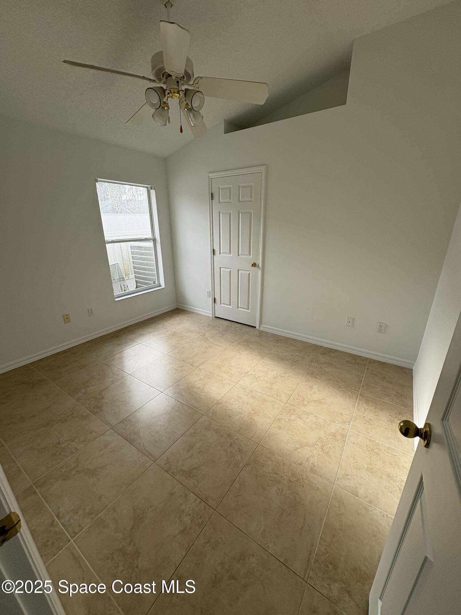 2921 Stratford Pointe Drive