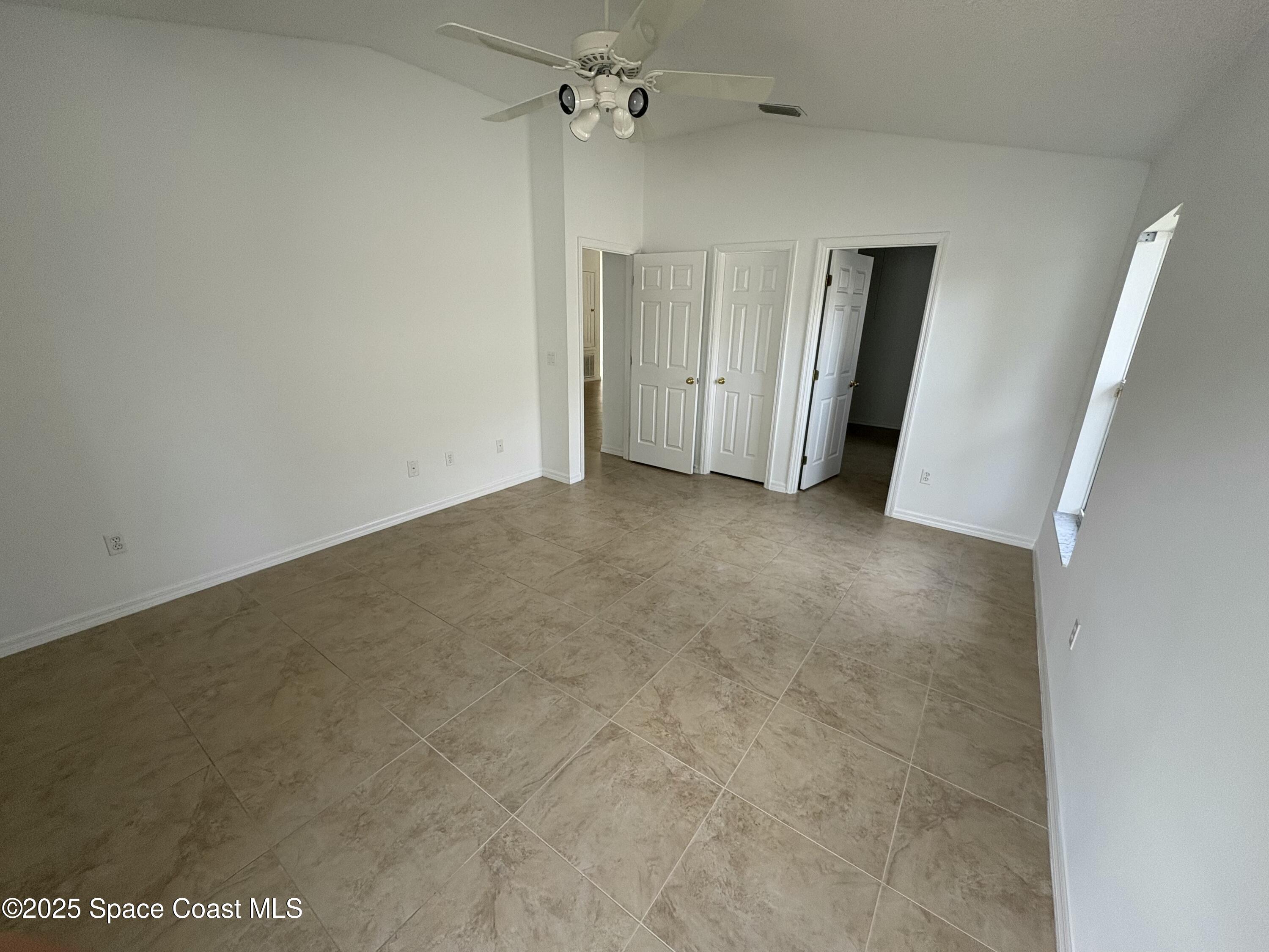 2921 Stratford Pointe Drive