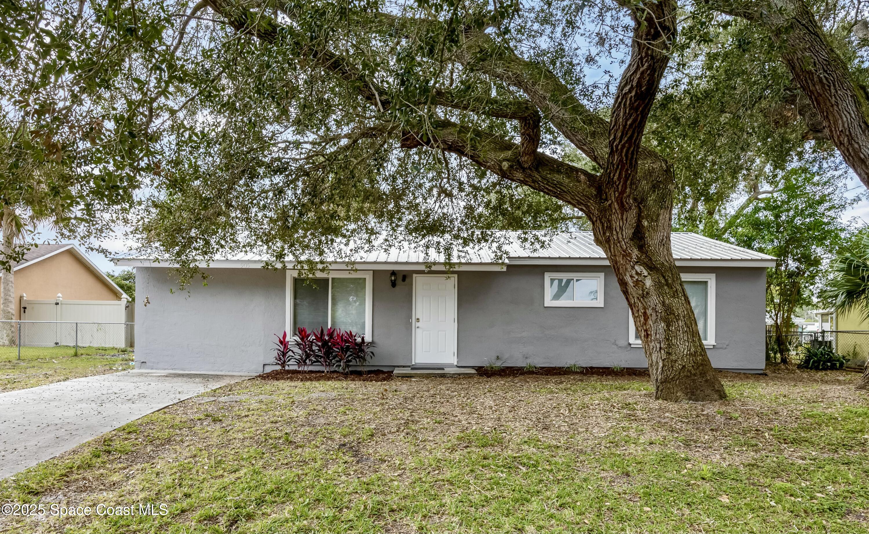 905 Galleon Street