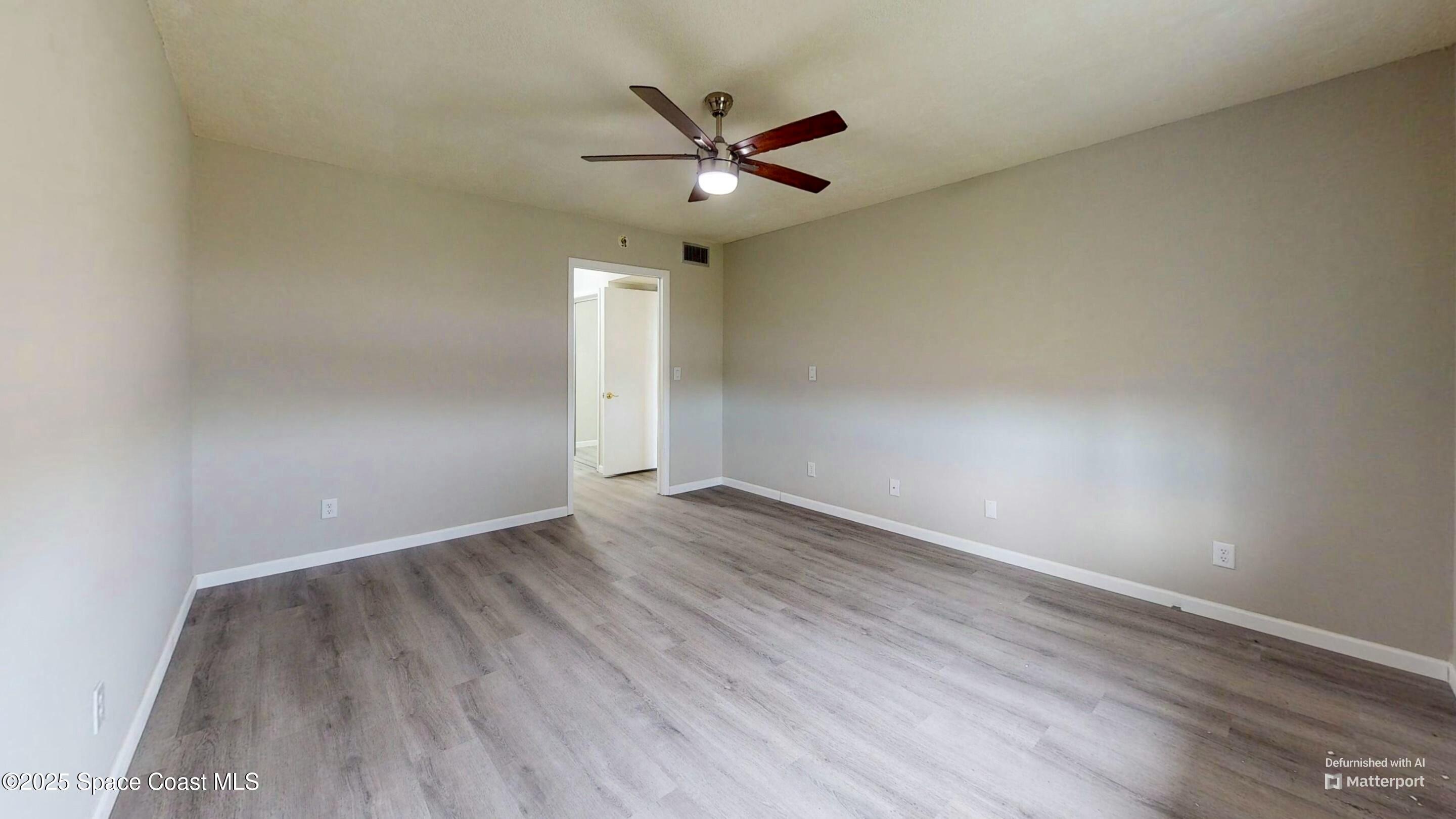 2160 N Highway A1a, 303