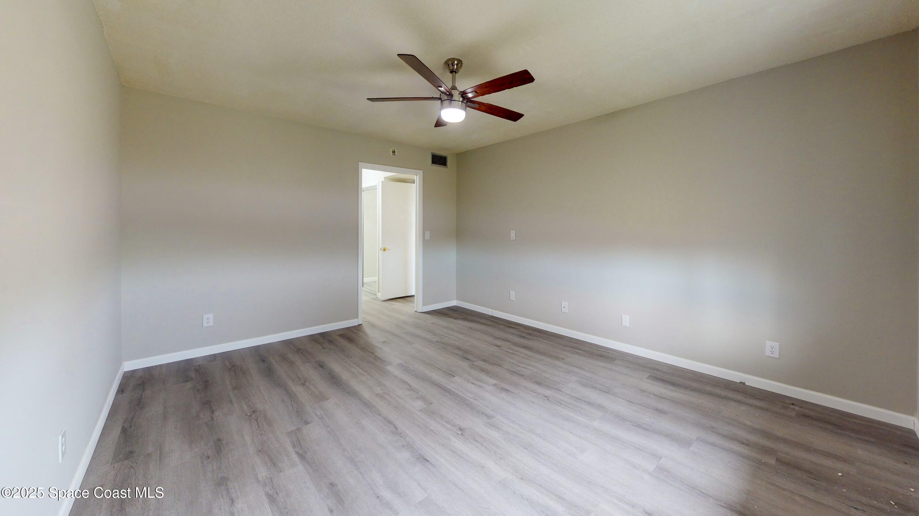 2160 N Highway A1a, 303