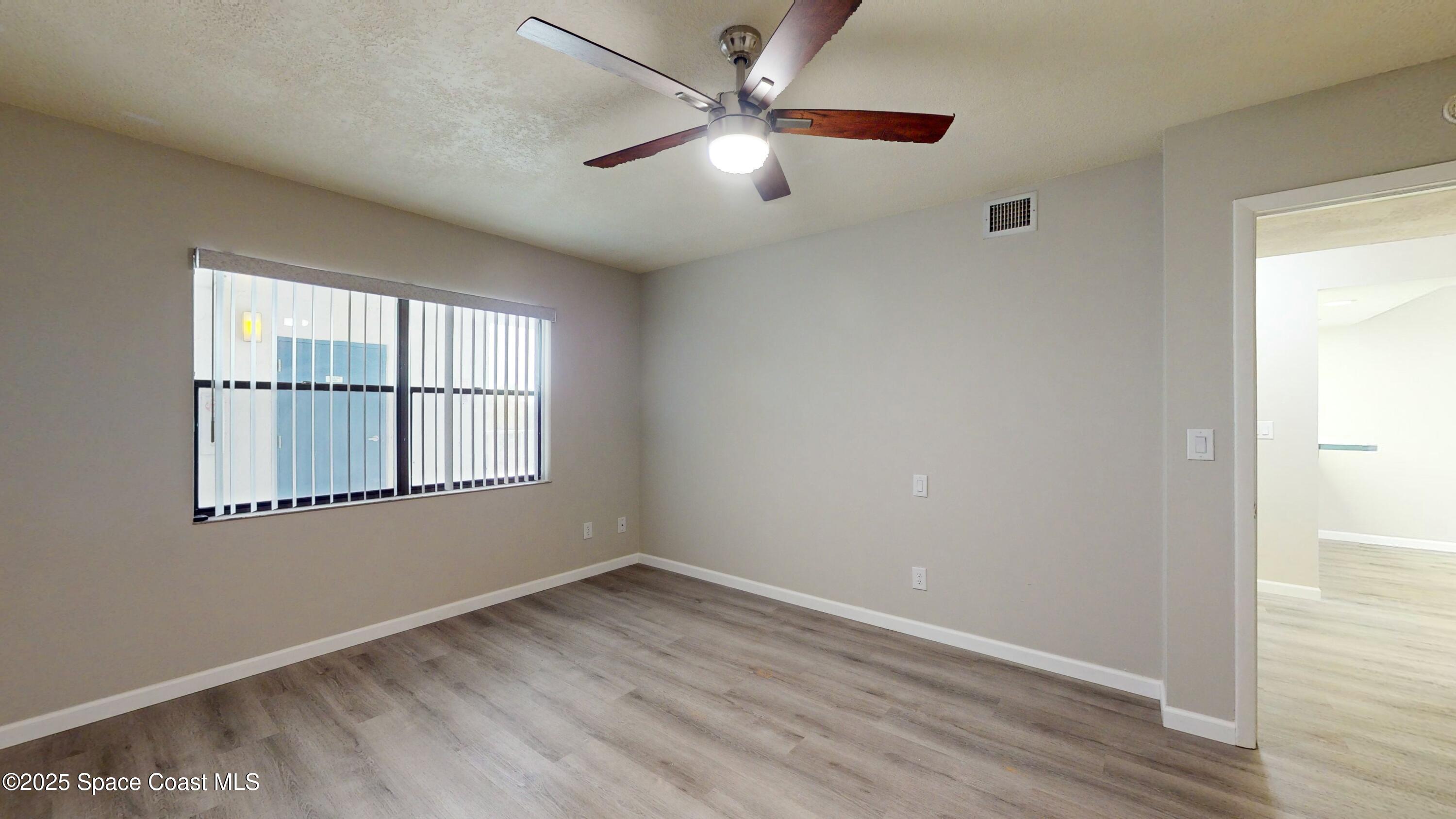 2160 N Highway A1a, 303