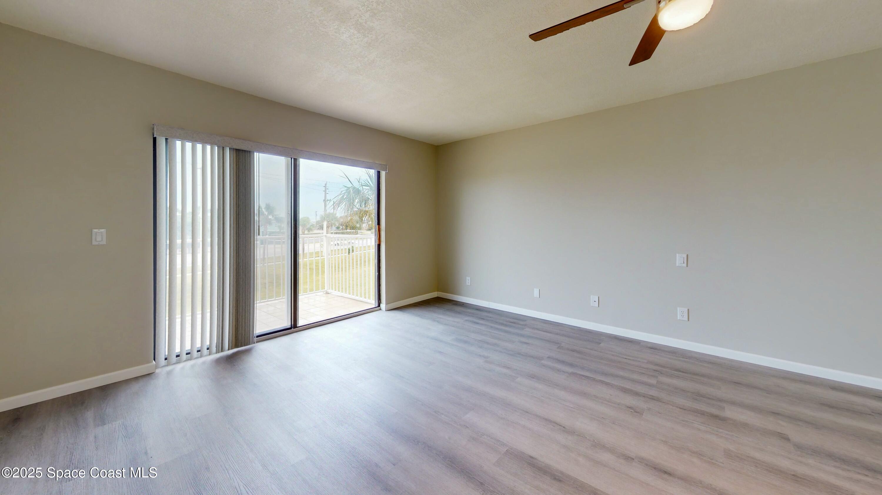 2160 N Highway A1a, 303