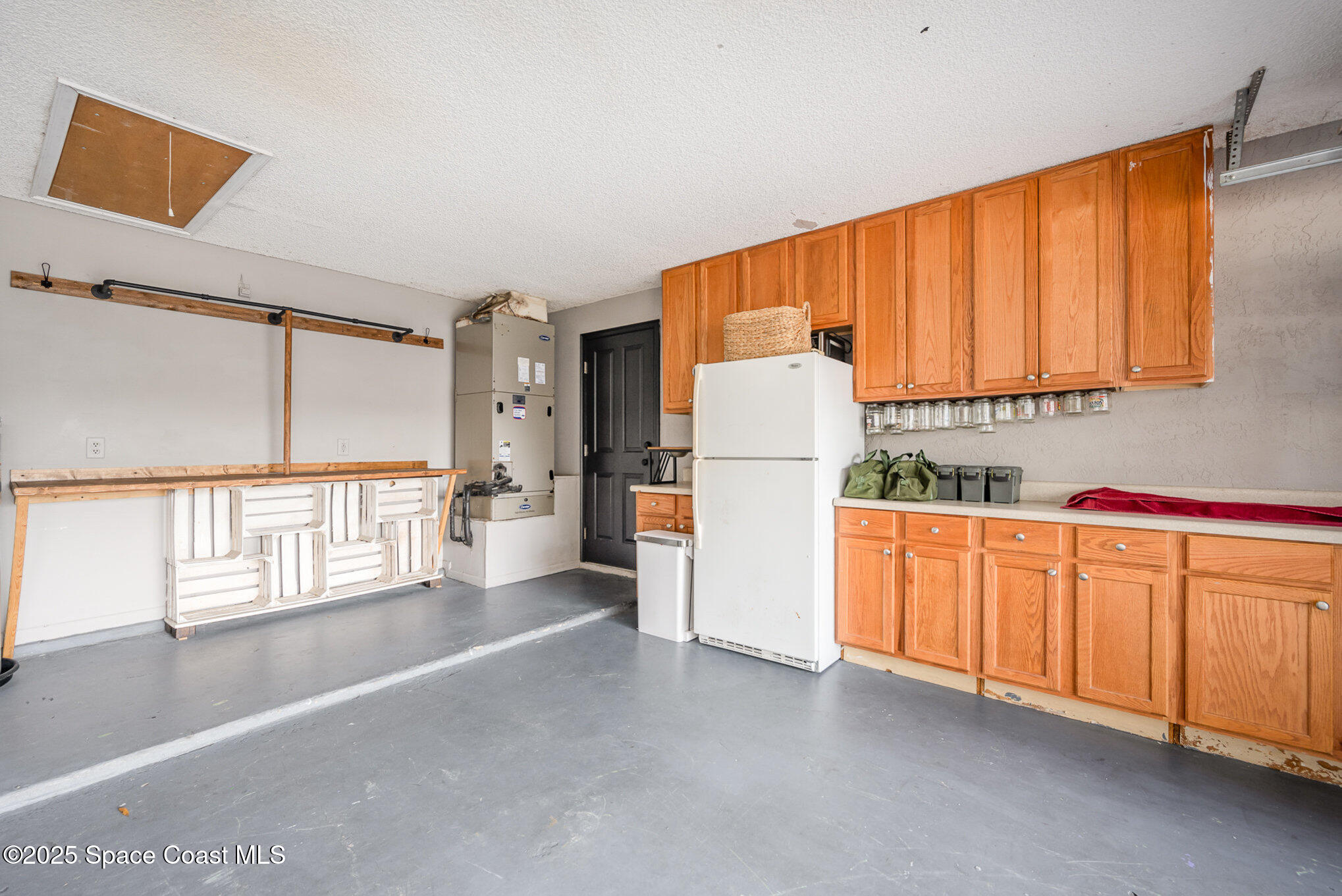 3734 Crossbow Drive