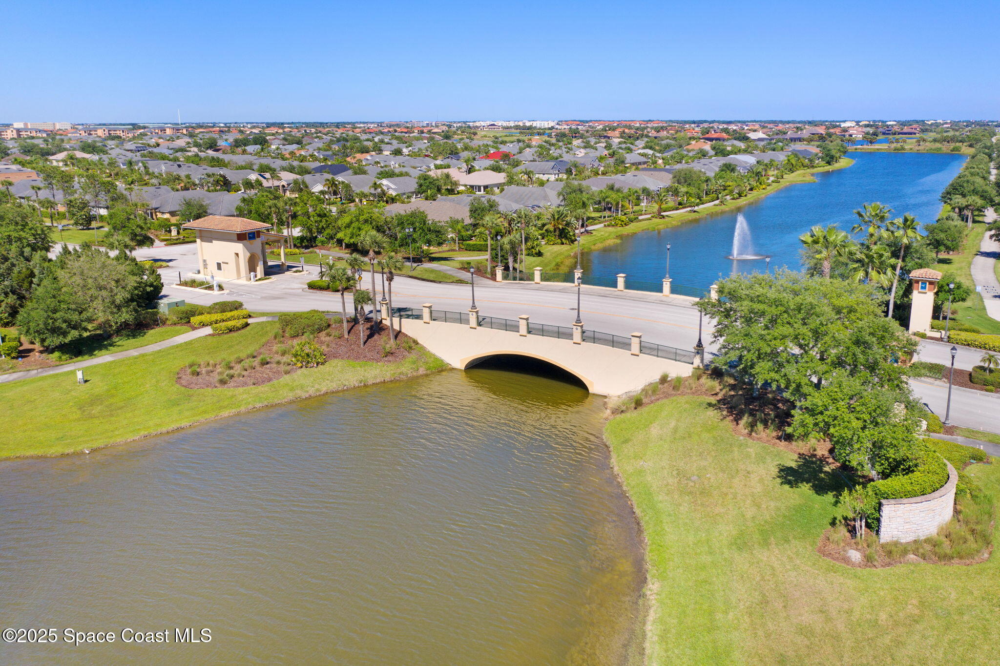 6858 Toland Drive, 305