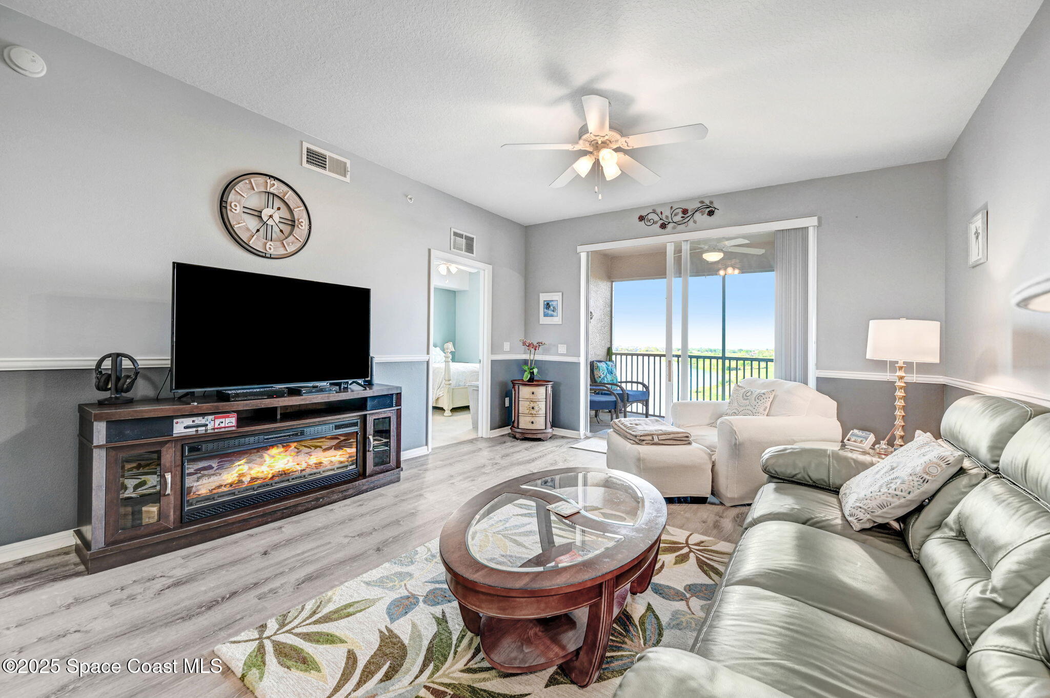 6858 Toland Drive, 305