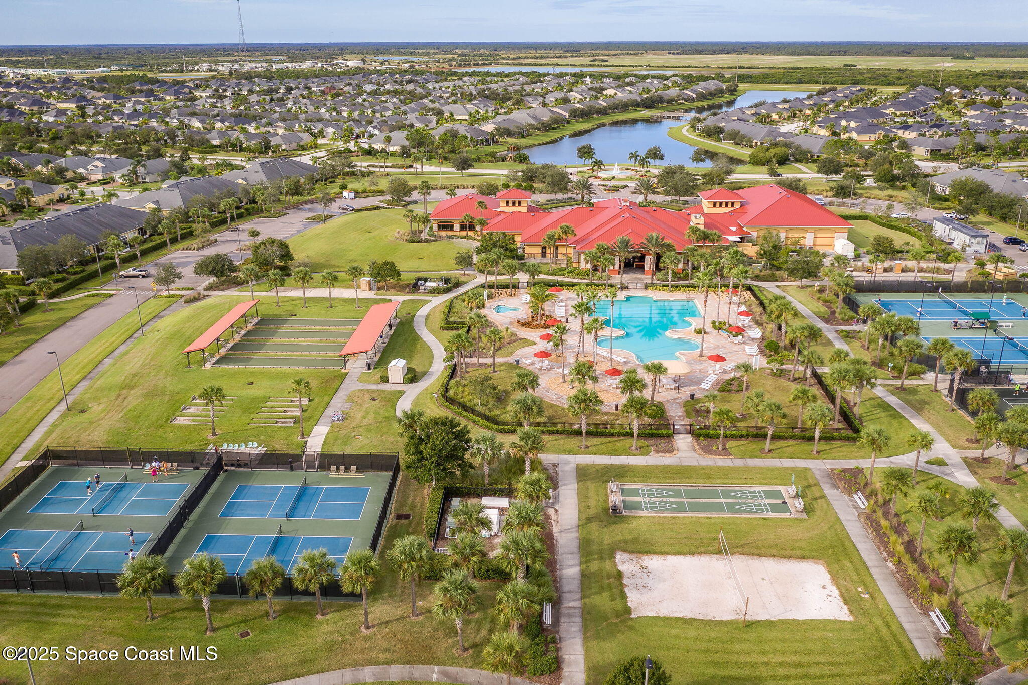 6858 Toland Drive, 305