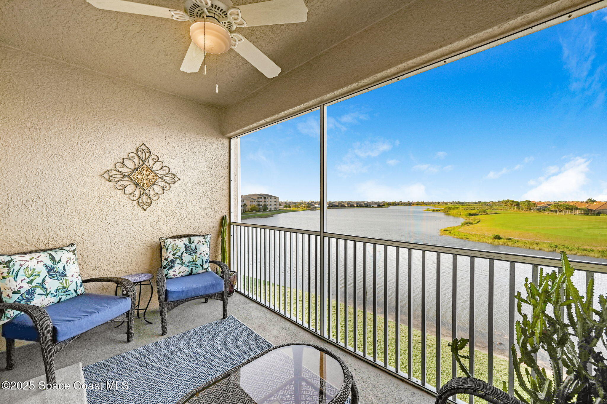 6858 Toland Drive, 305