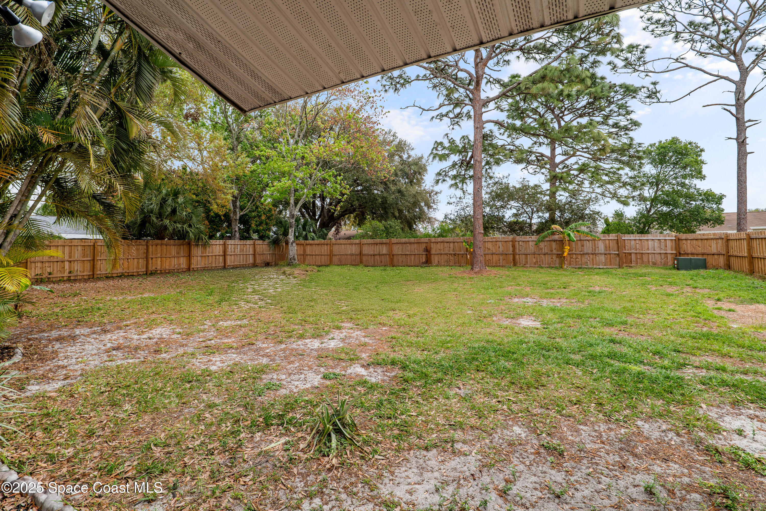 1125 Galty Circle NE
