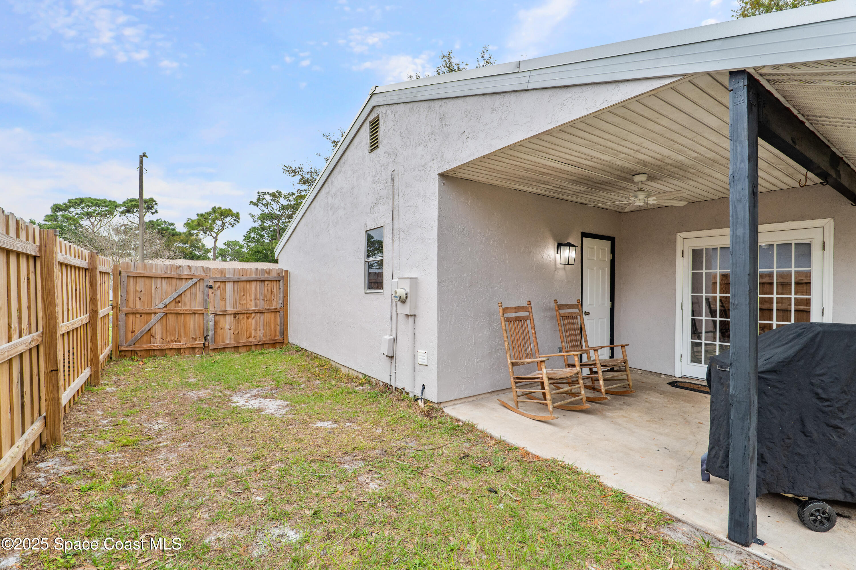 1125 Galty Circle NE