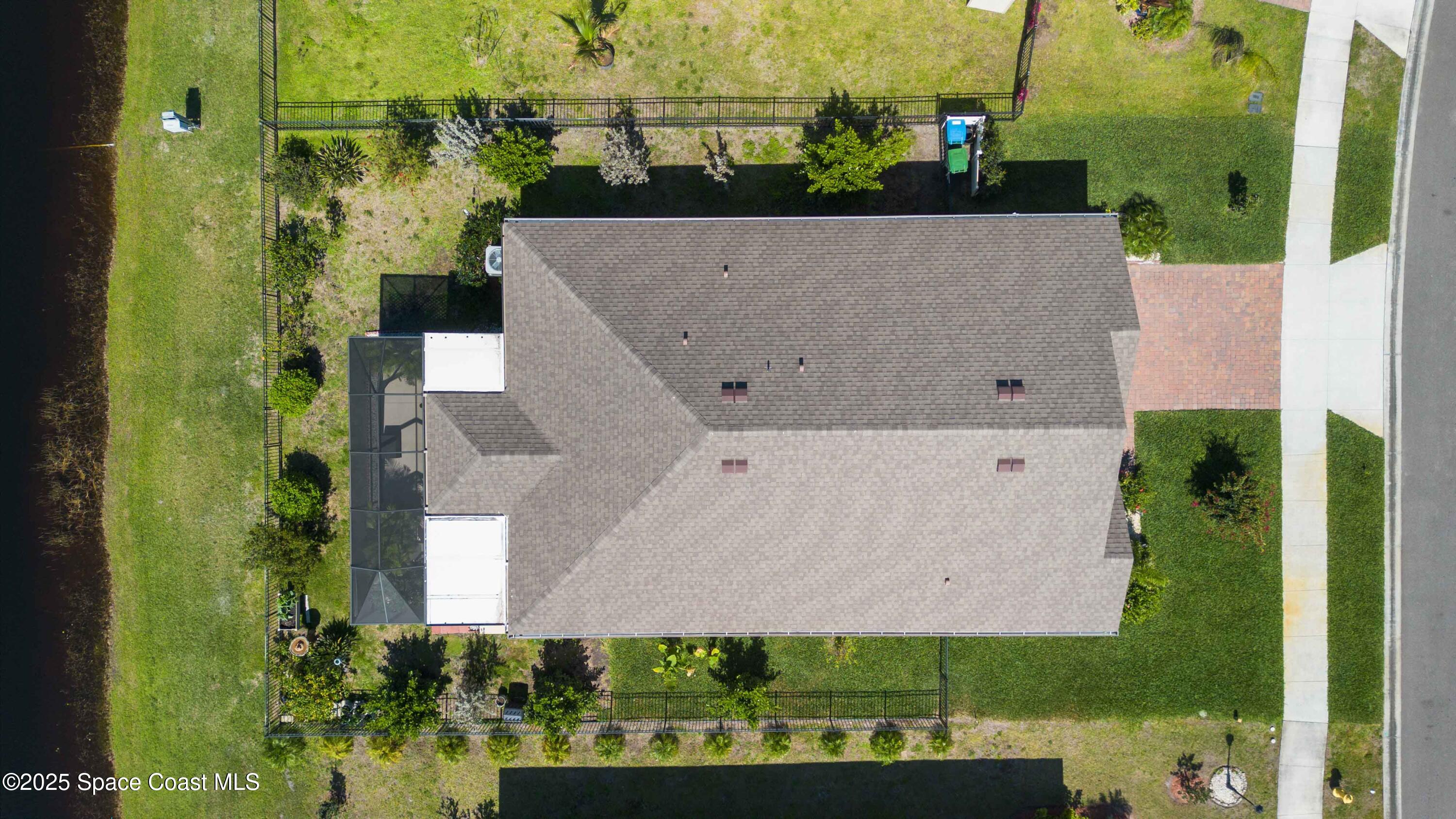 7276 Amethyst Avenue