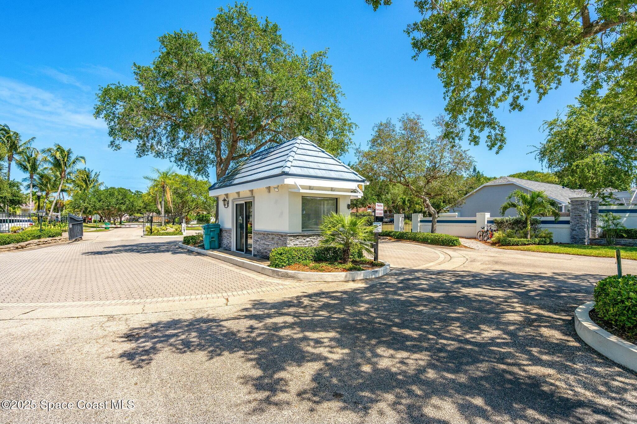 760 Nightingale Drive
