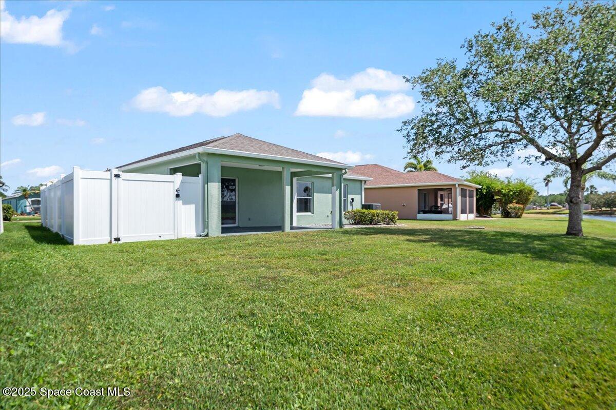 1925 Bayhill Drive