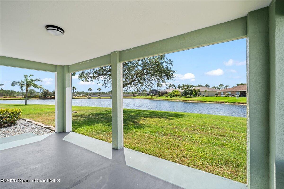 1925 Bayhill Drive