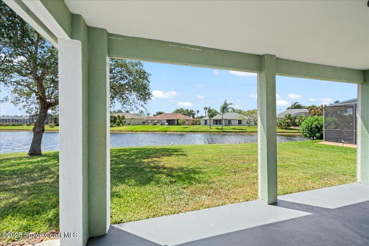 1925 Bayhill Drive