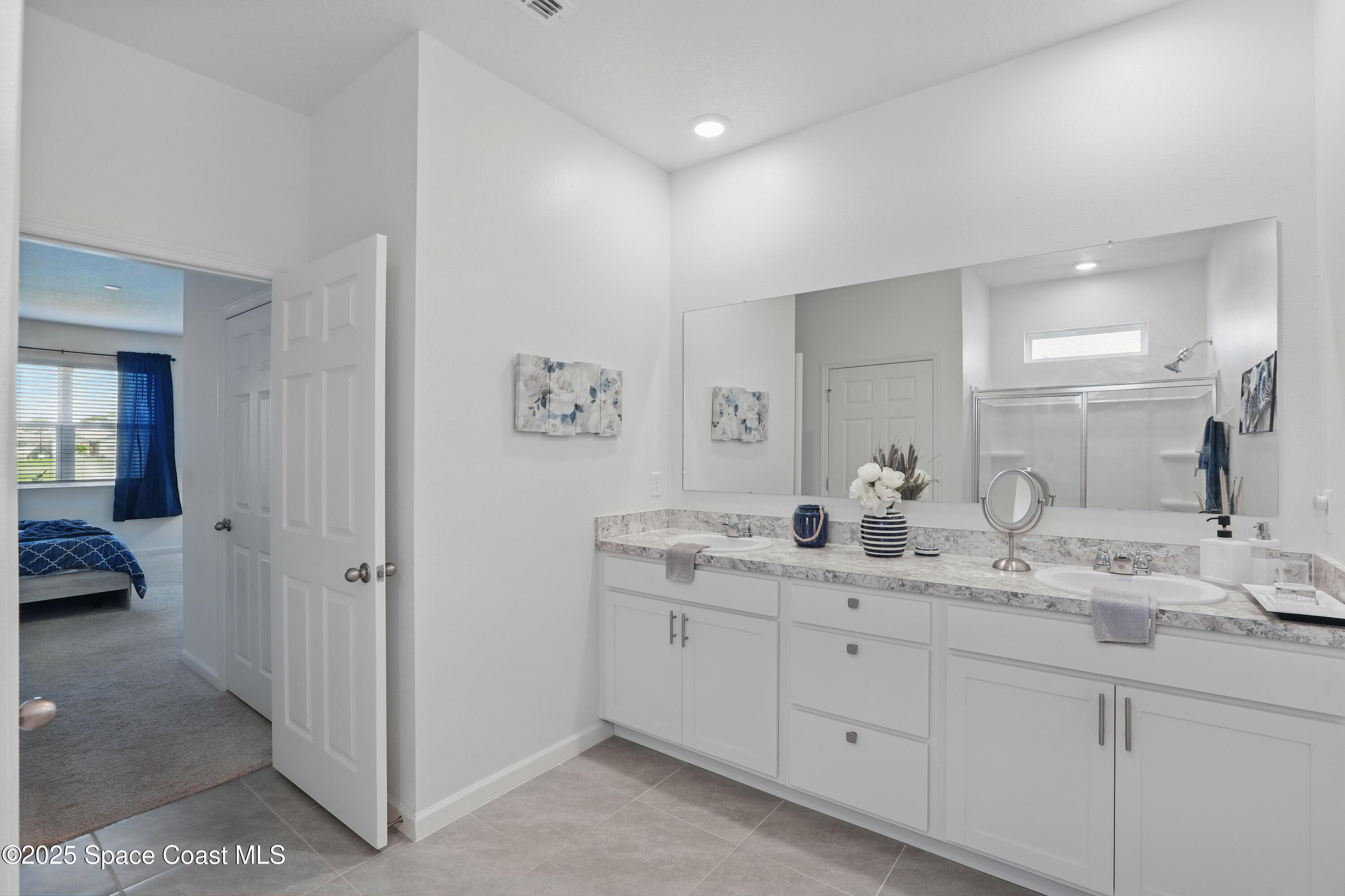 5358 Waterfall Place