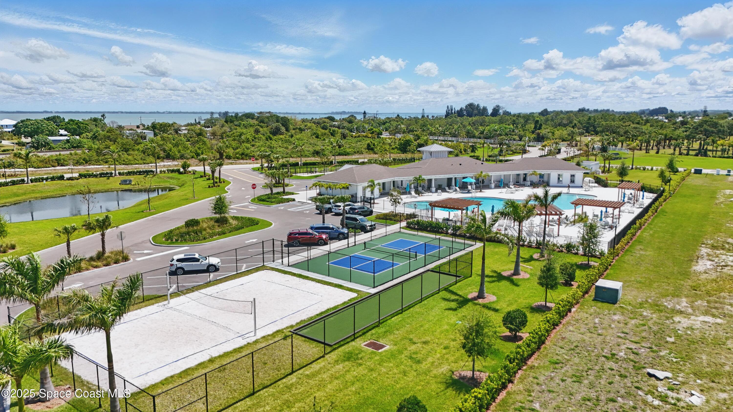 5358 Waterfall Place