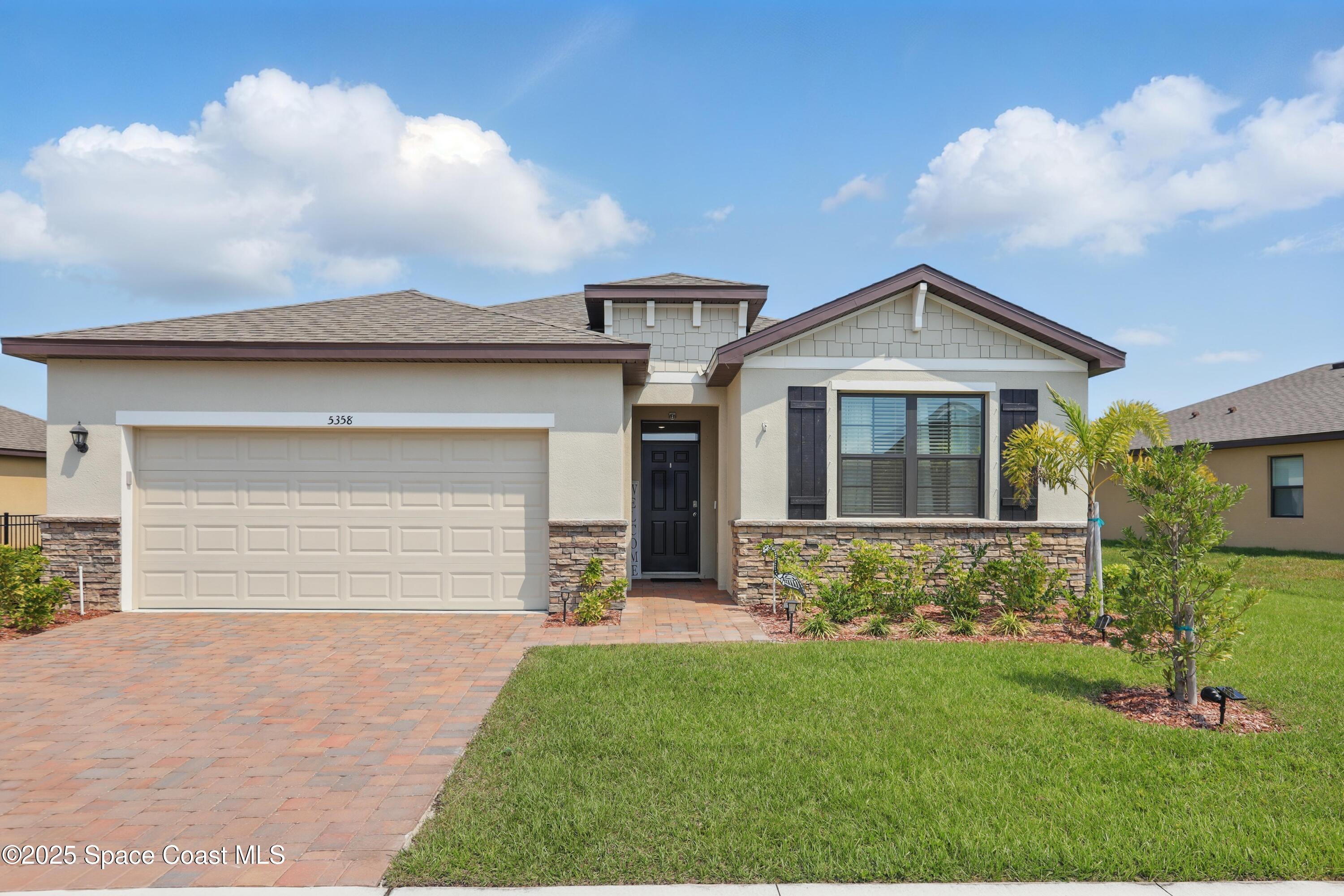 5358 Waterfall Place