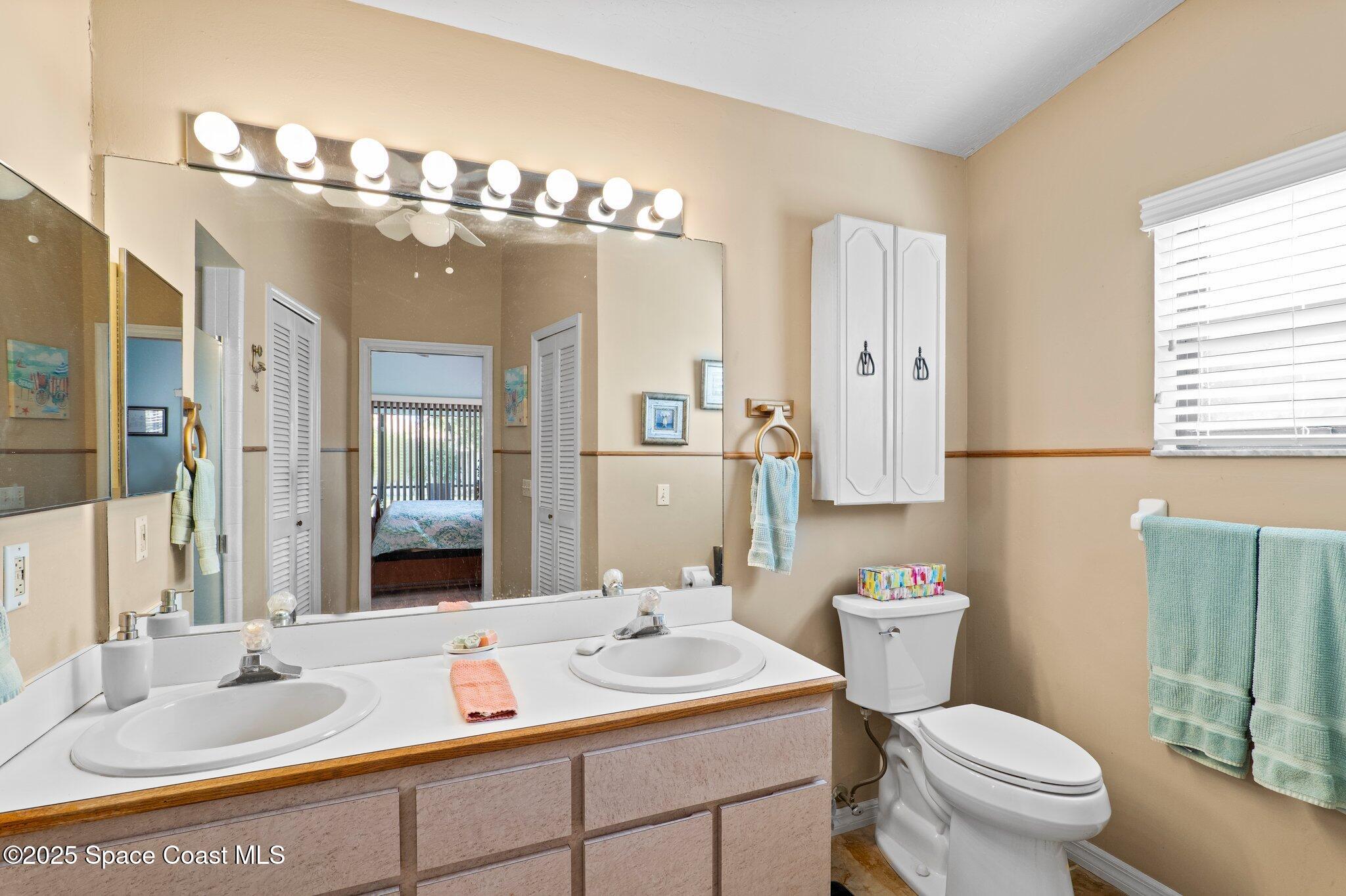 2033 Thistle Drive