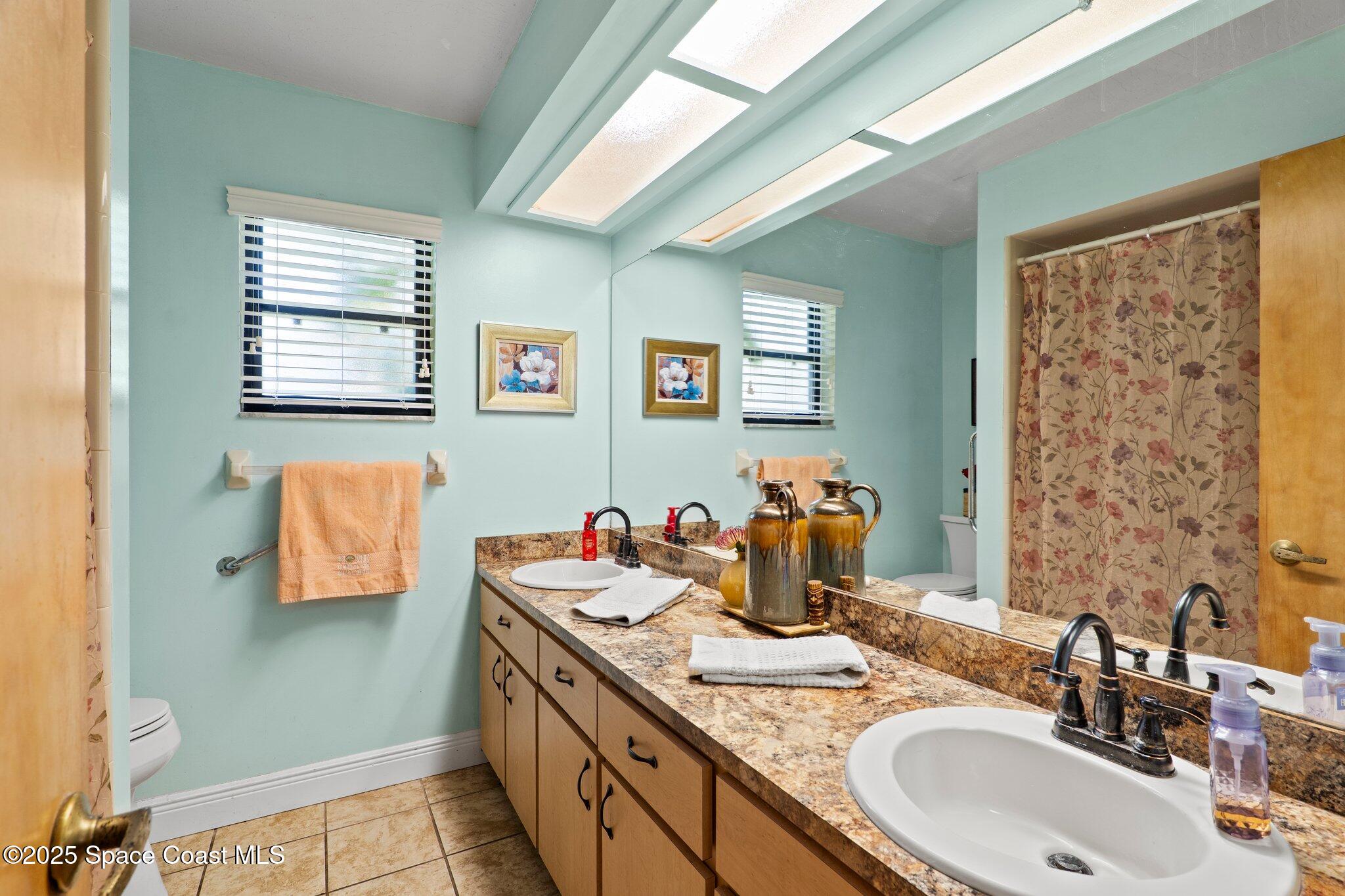 2033 Thistle Drive