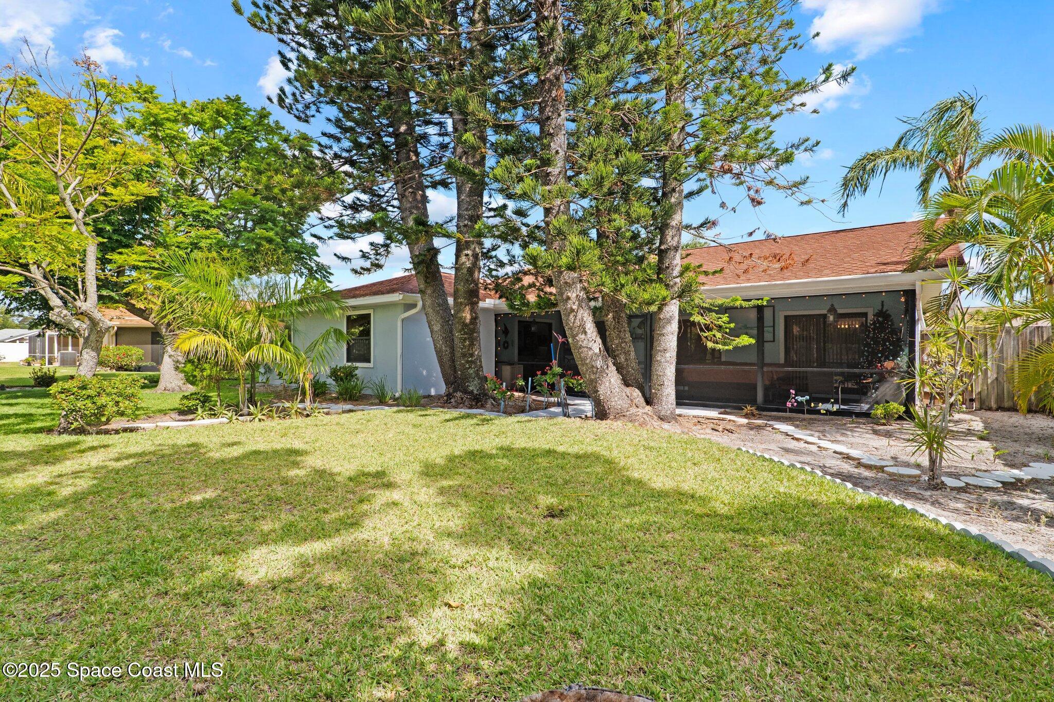 2033 Thistle Drive