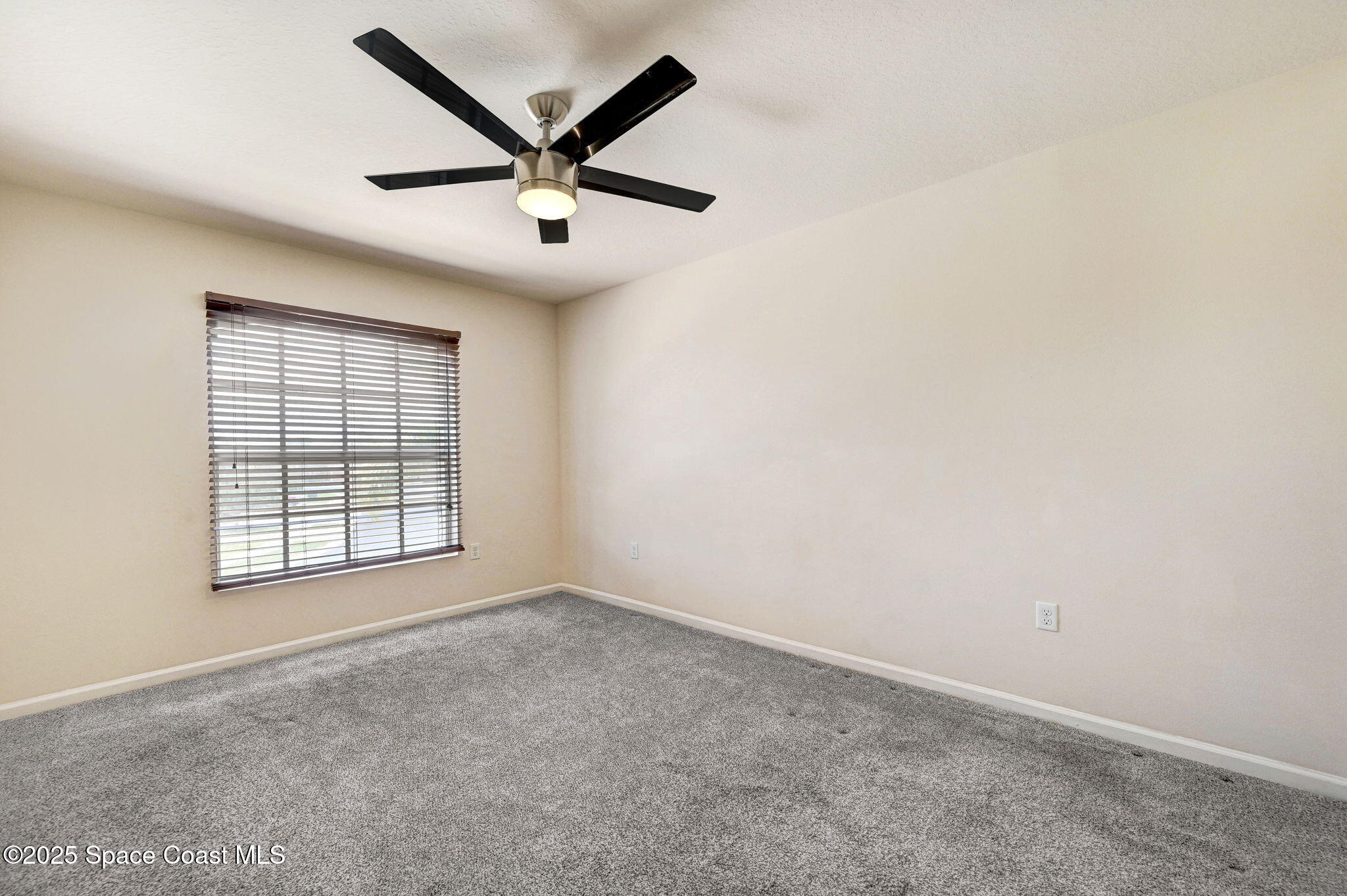3202 Arden Circle
