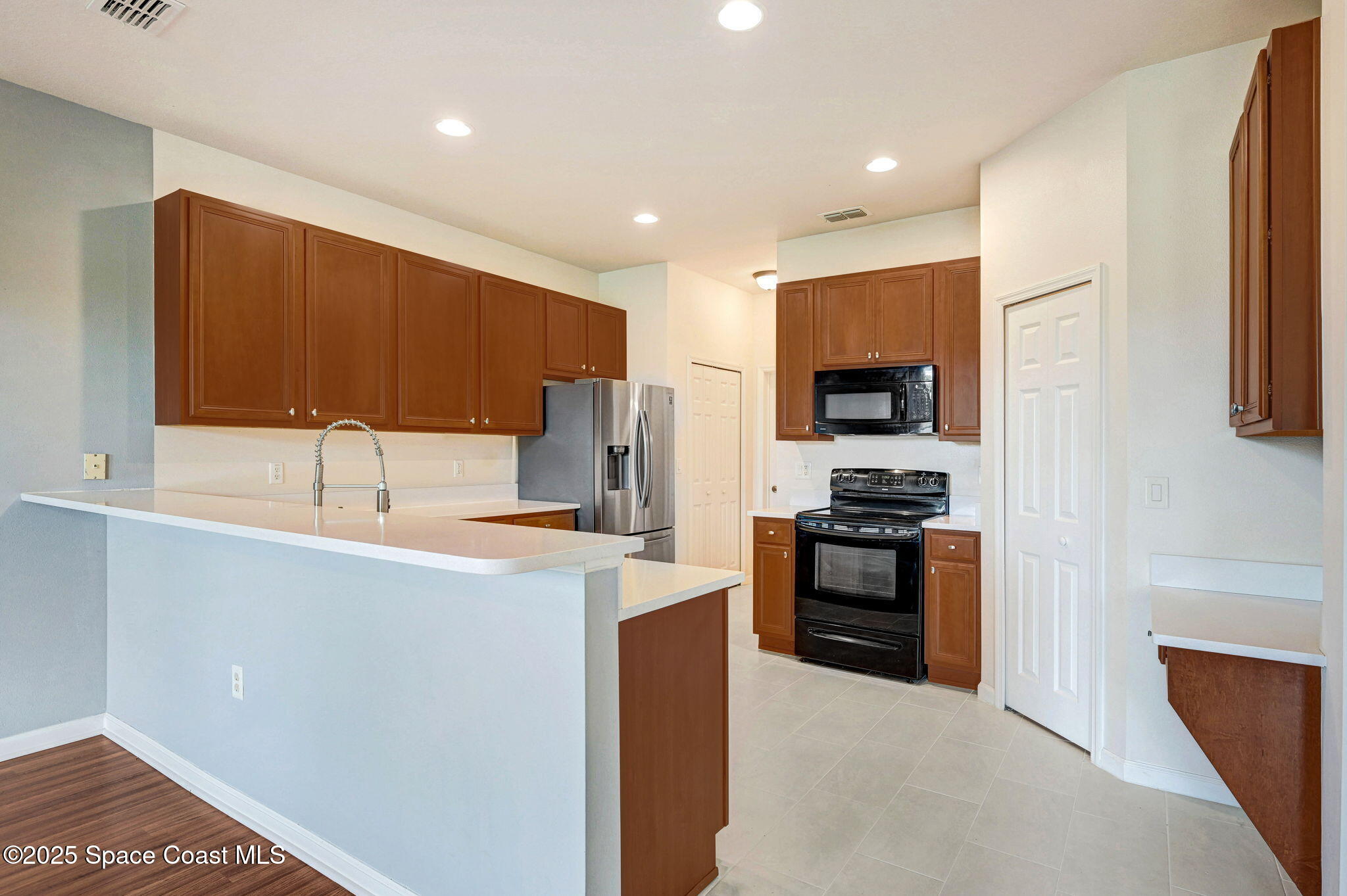3202 Arden Circle