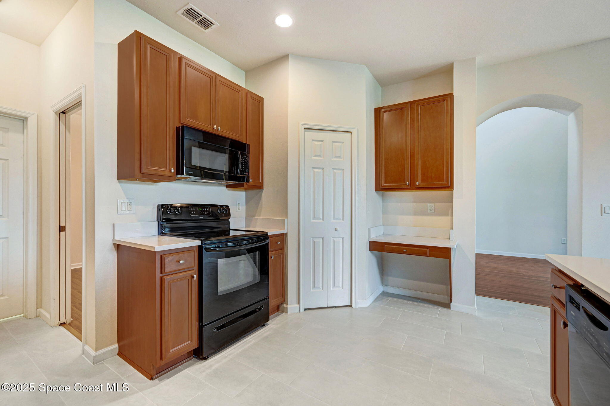 3202 Arden Circle