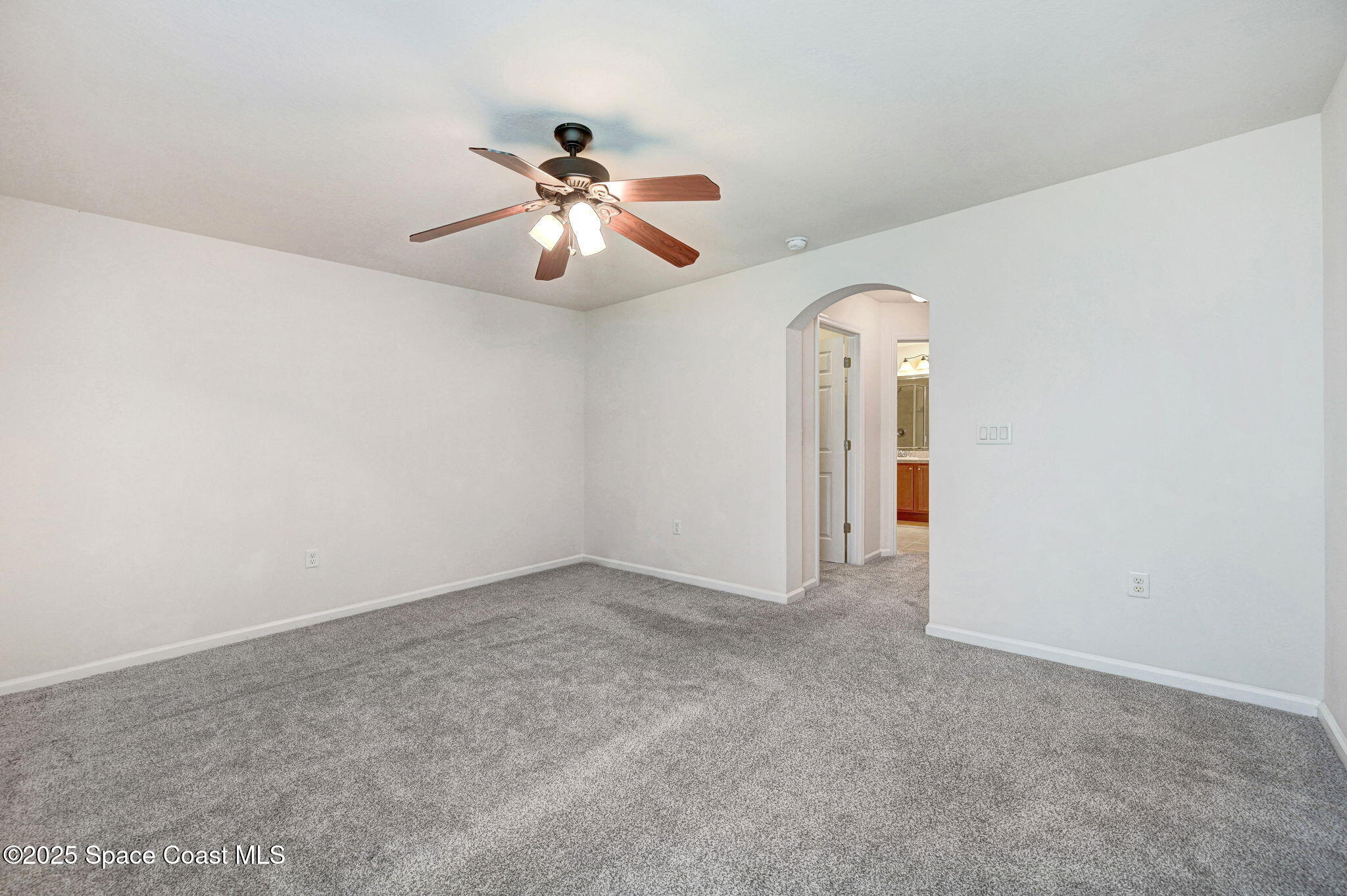 3202 Arden Circle