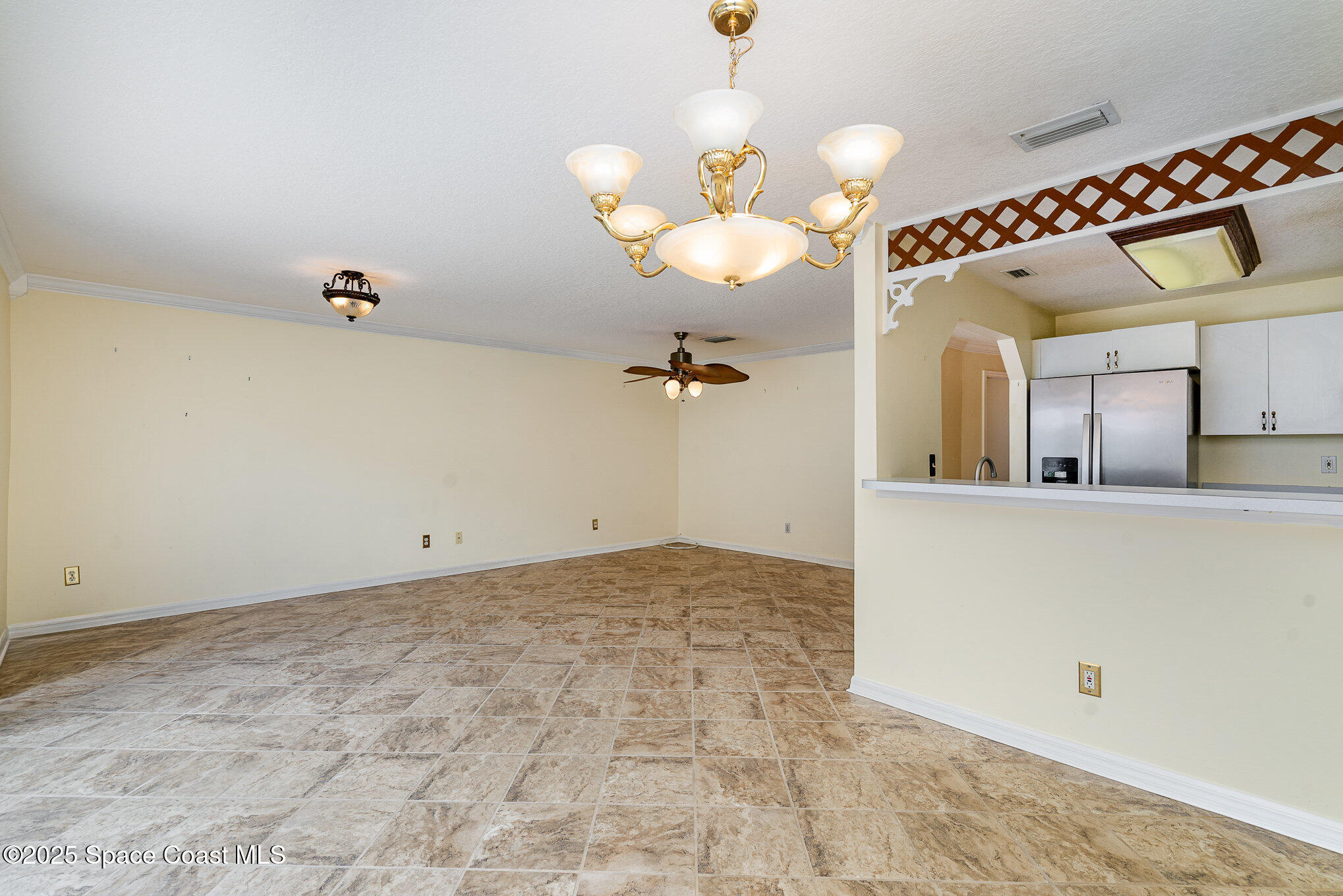 111 Plover Lane, 3-35