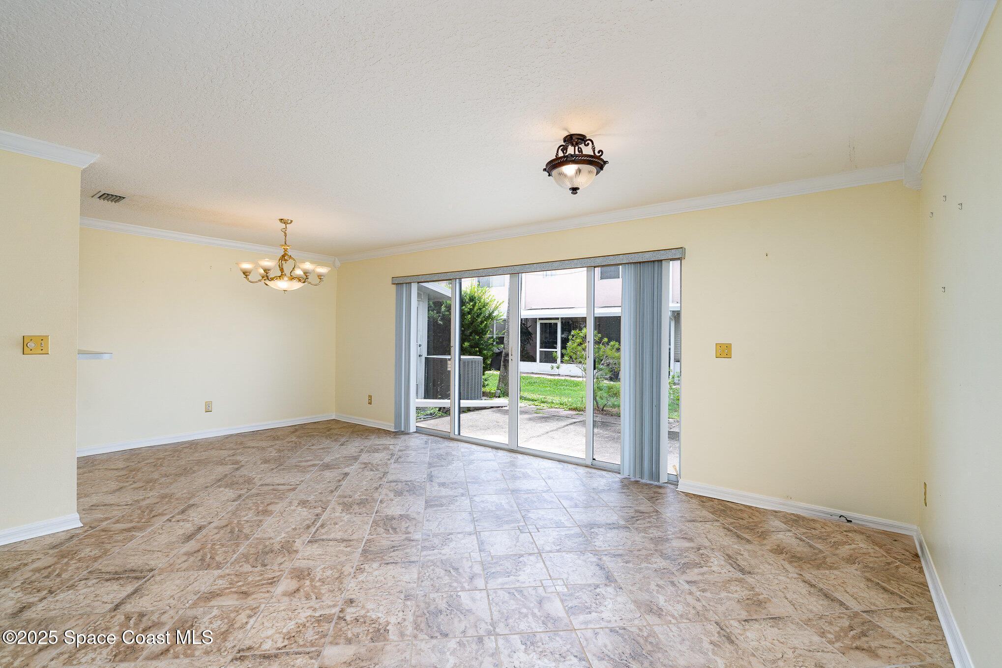 111 Plover Lane, 3-35
