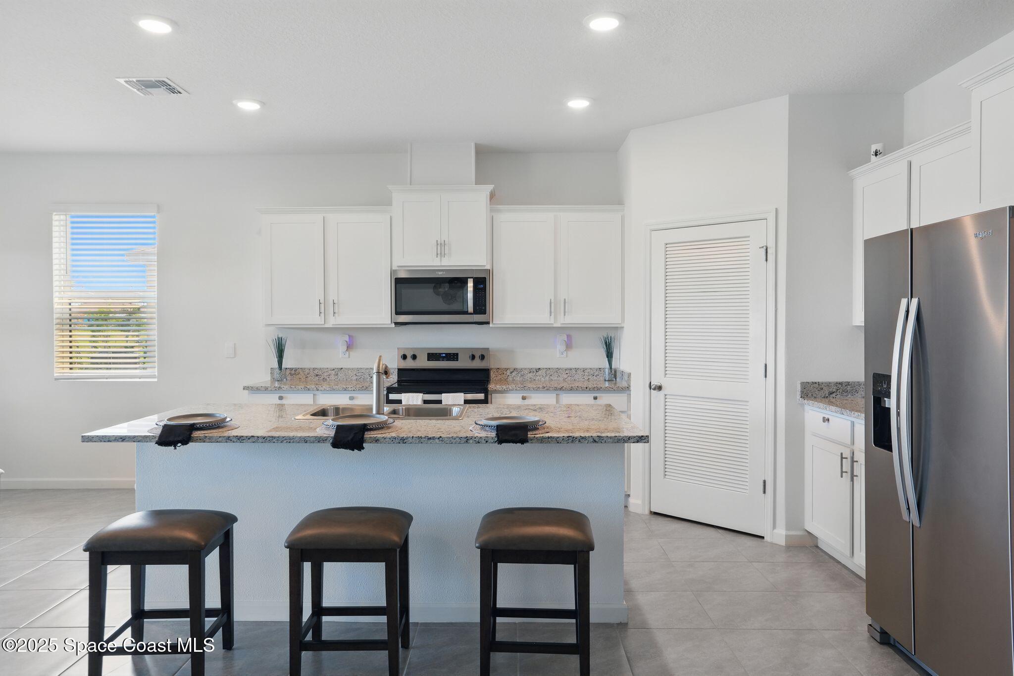 5358 Waterfall Place