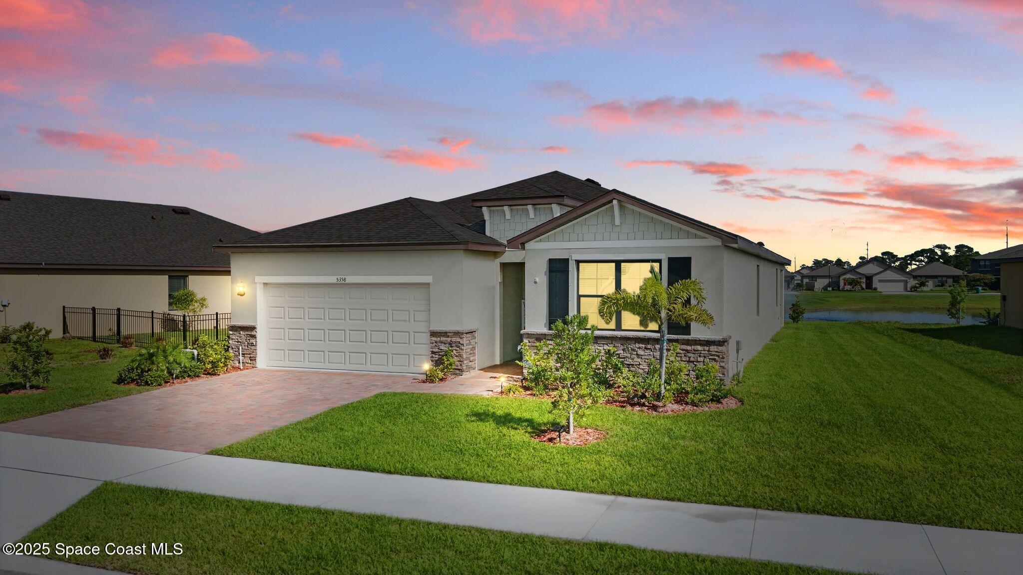 5358 Waterfall Place