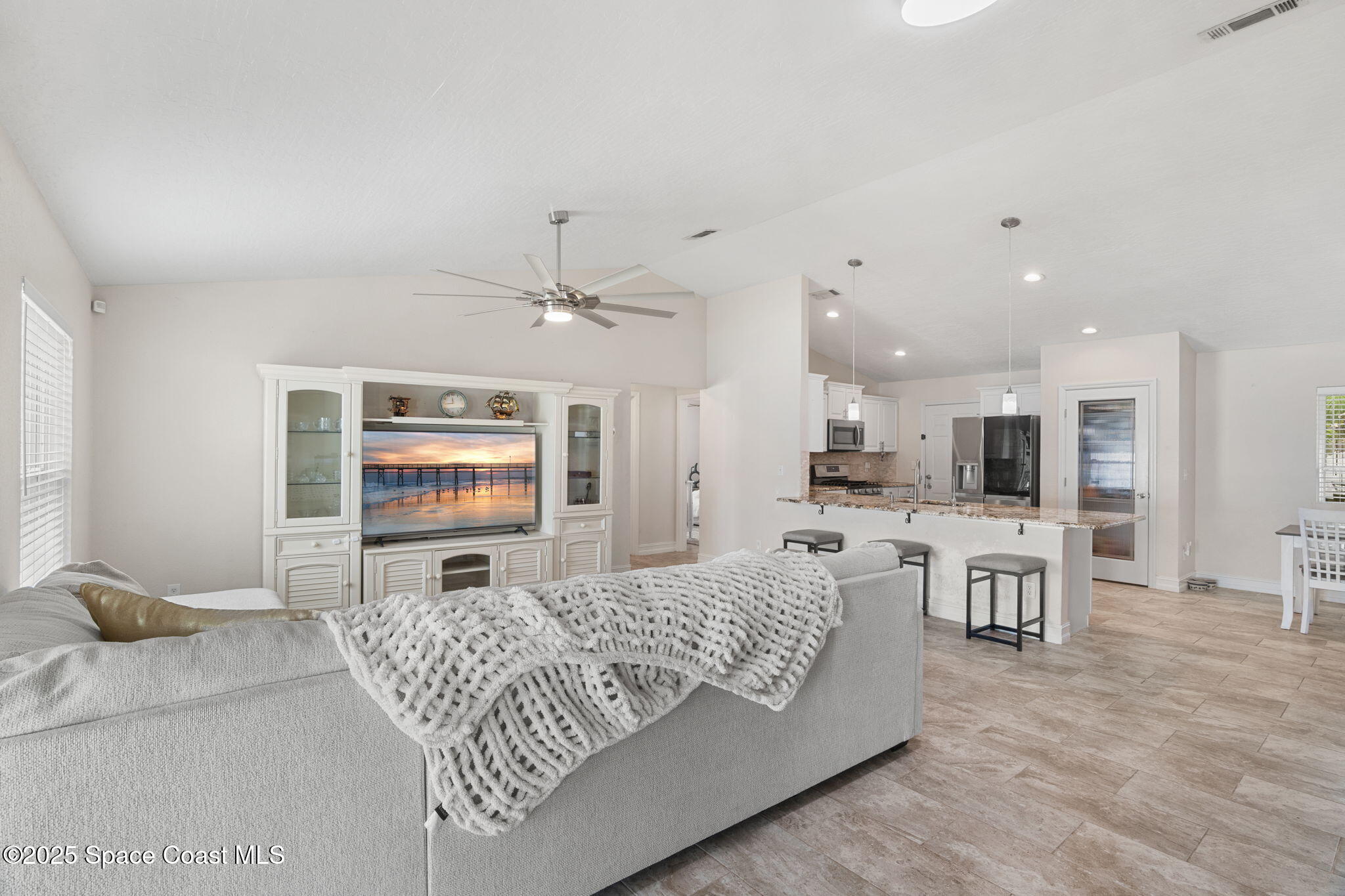 1036 Greenleaf Court