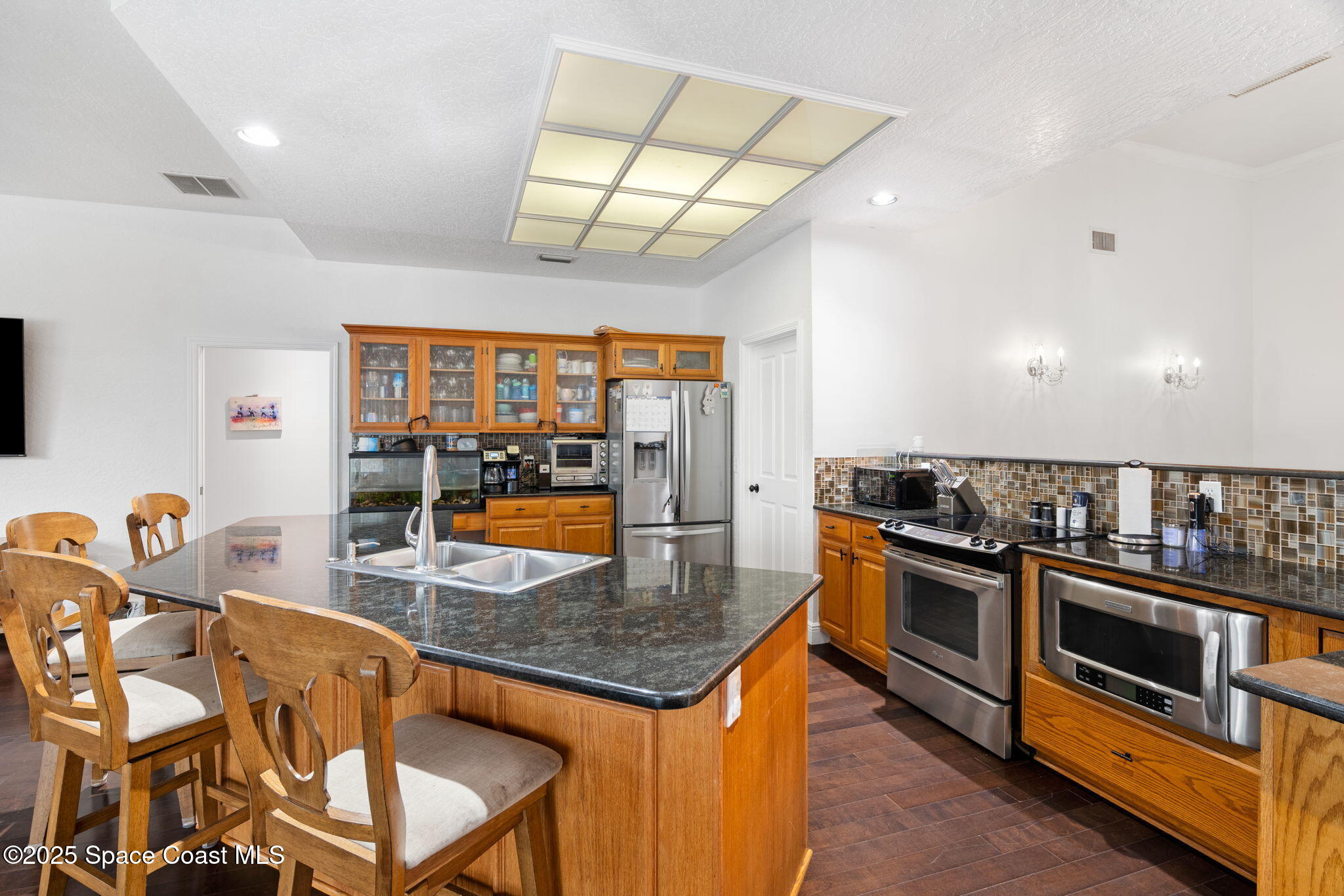 405 Lake View Lane