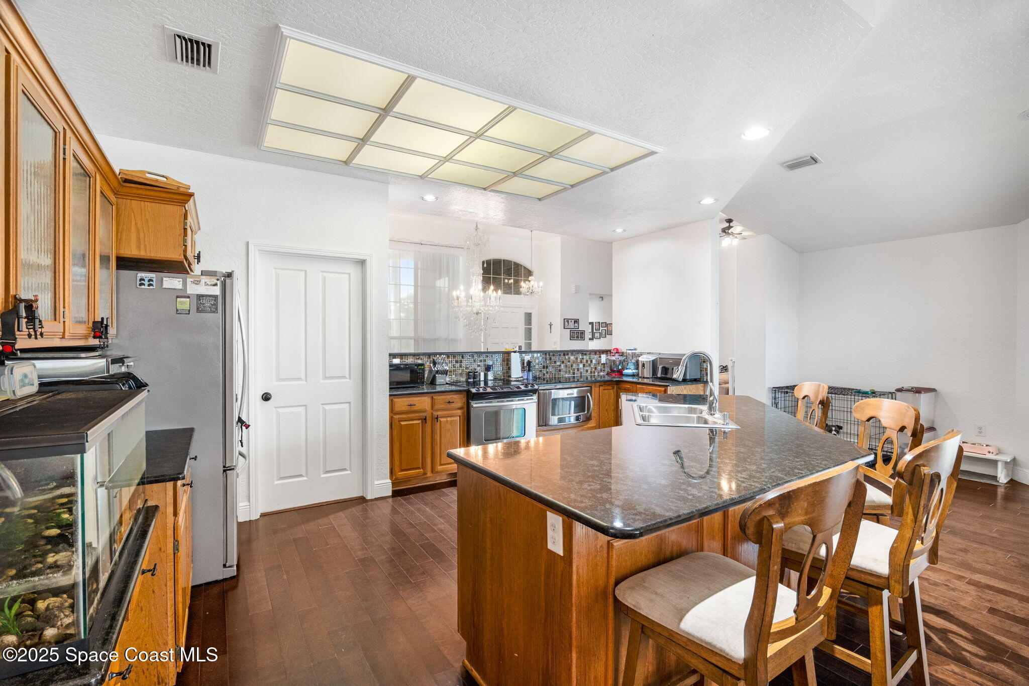 405 Lake View Lane